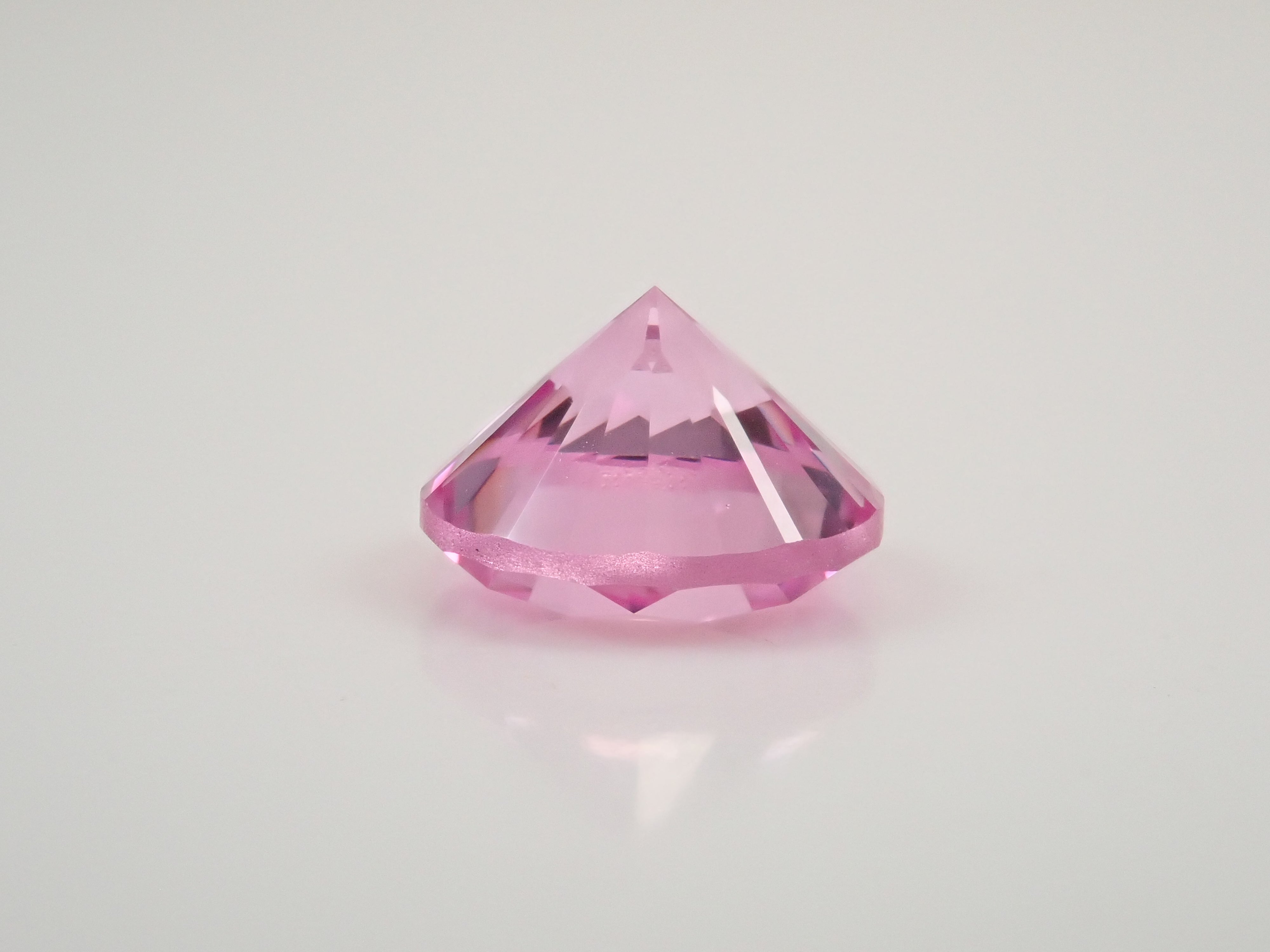 [Sakura InCut] Synthetic Sapphire 2.610ct Loose Stone (Synthetic Pink Sapphire)