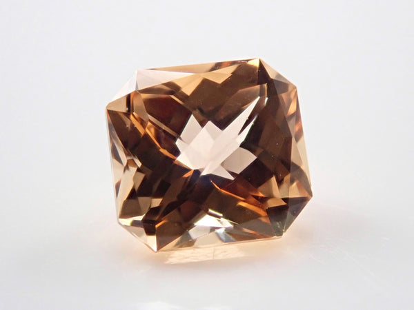 [On sale 3/31 at 10pm] Brazilian Imperial Topaz 0.753ct loose stone