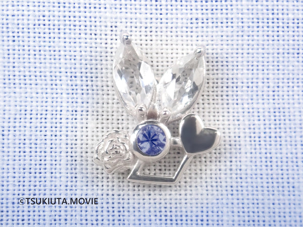 "TSUKIUTA." Movie version RABBITS KINGDOM THE MOVIE × KARATZ collaboration Rabikin - Rabbit earrings "White Rabbit Kingdom"