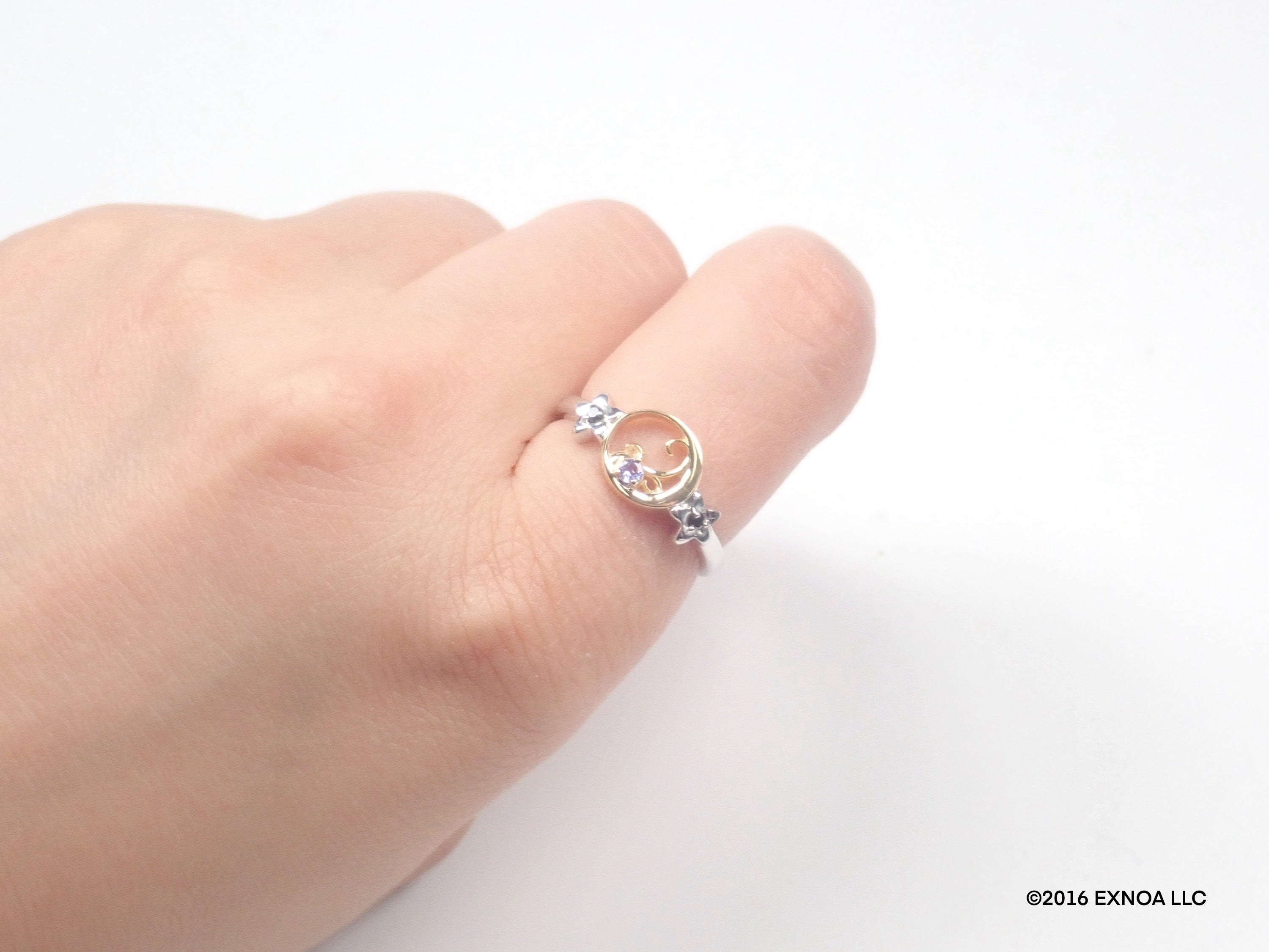 [Sales End on November 15th] "Bungo to Alchemist" x KARATZ Collaboration Jewelry Bungo Ring [Dazai Osamu Model] {Almandine Garnet, Yellow Diamond}