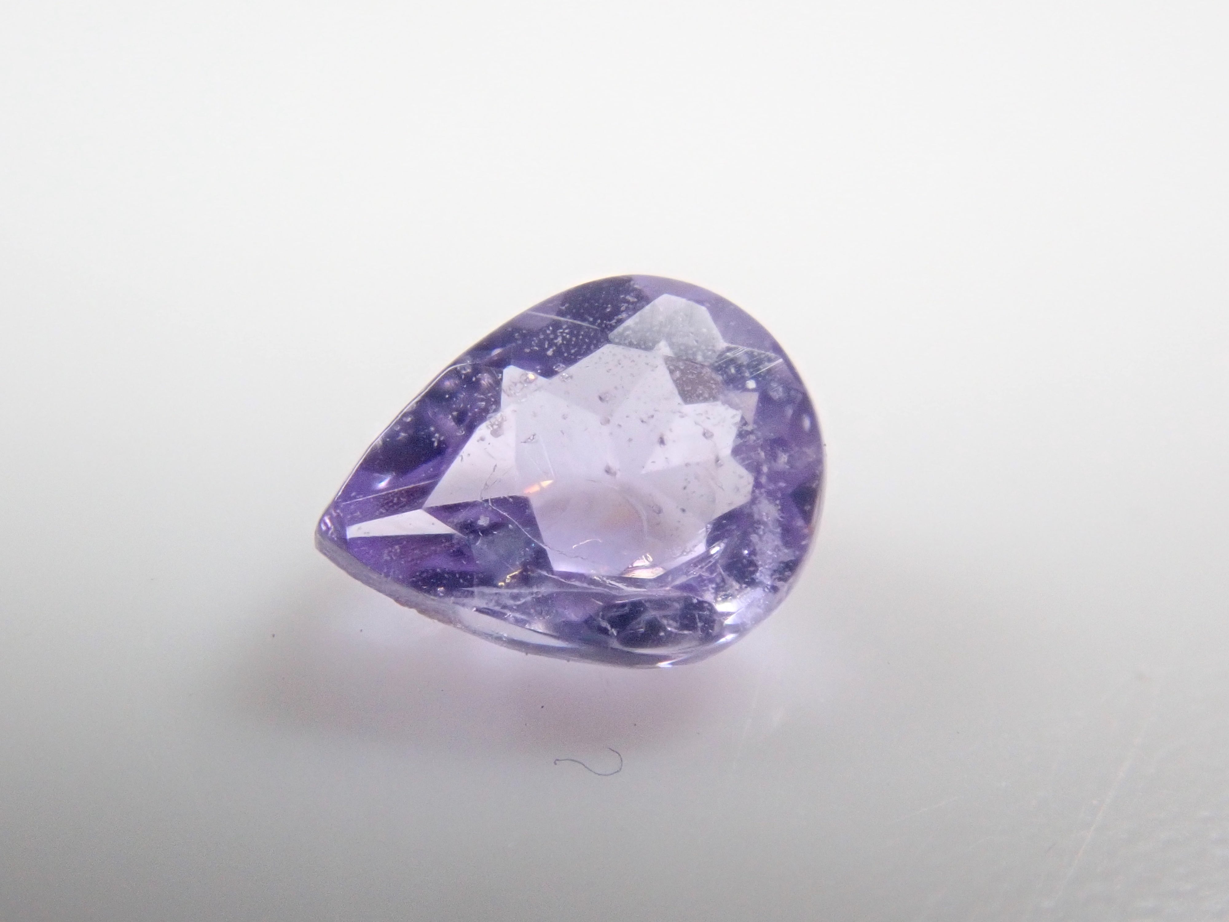 アフガニスタン産ハックマナイト 0.134ctルース