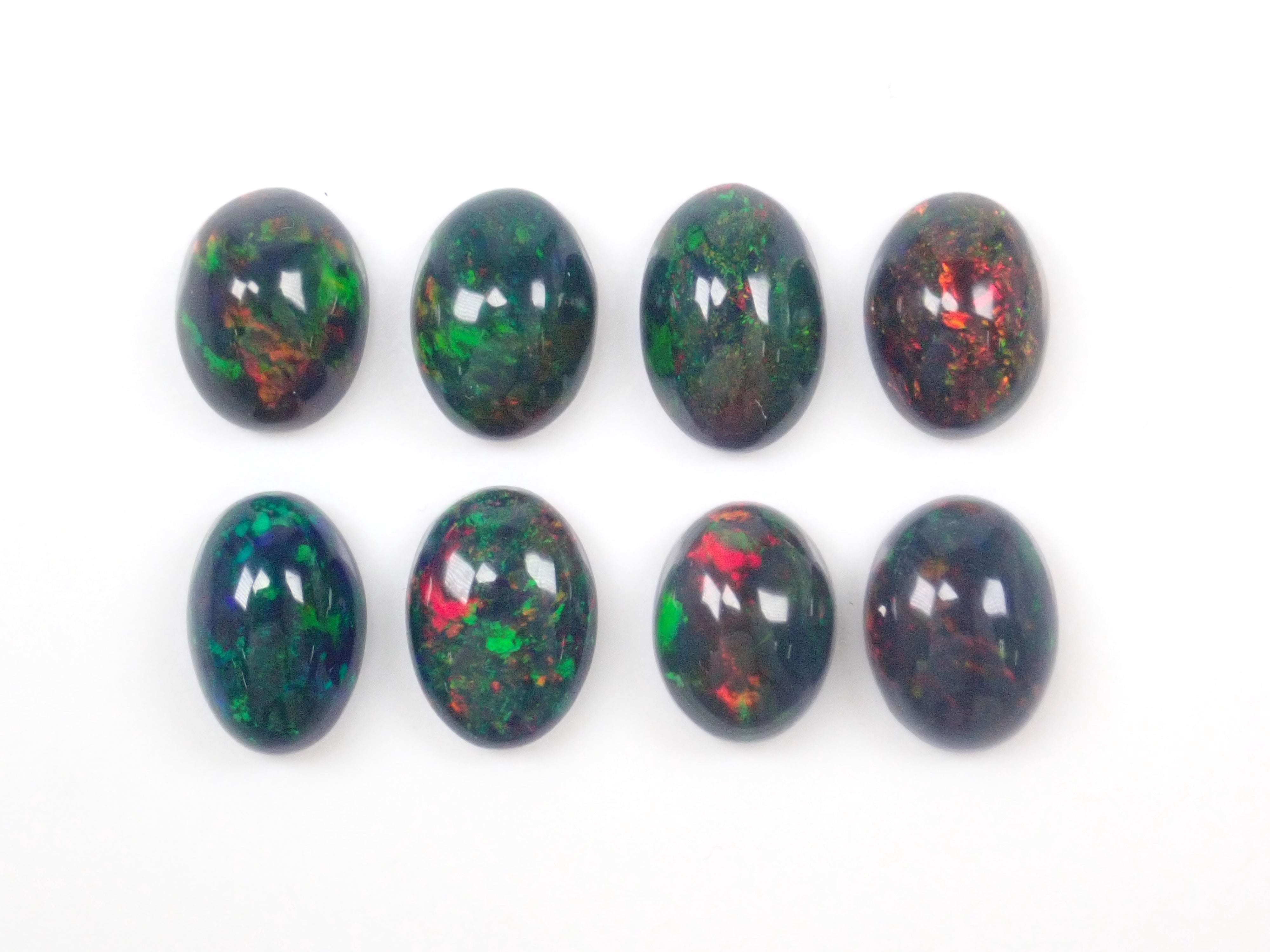 Limited to 8 stones: Ethiopian black opal (heat-treated, identification instructions included, average 2ct, approx. 11x8mm) 1 loose stone (multiple purchase discounts available)