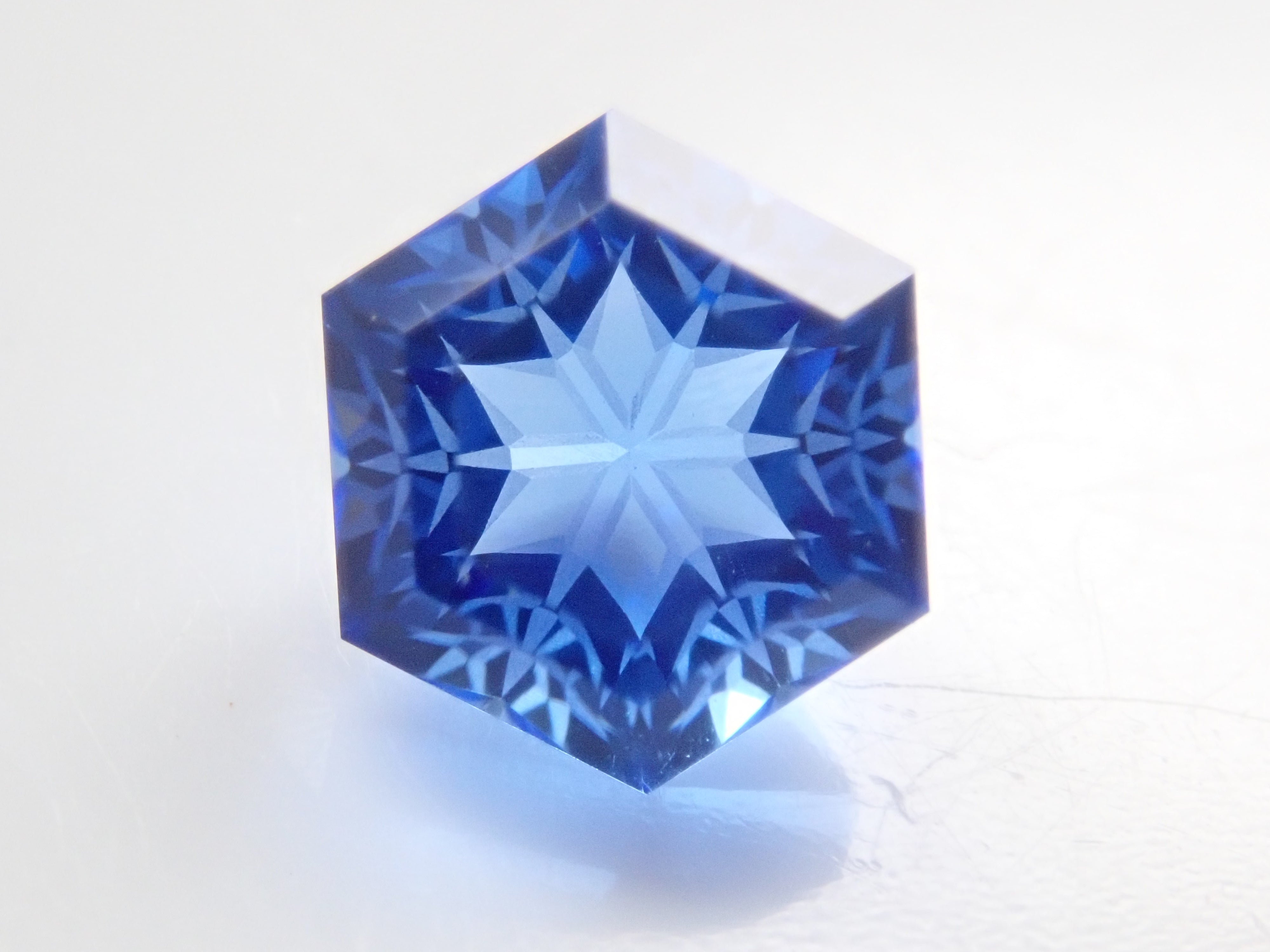 青色・ブルー系の宝石 - 通販｜宝石鑑定士が運営【カラッツSTORE】