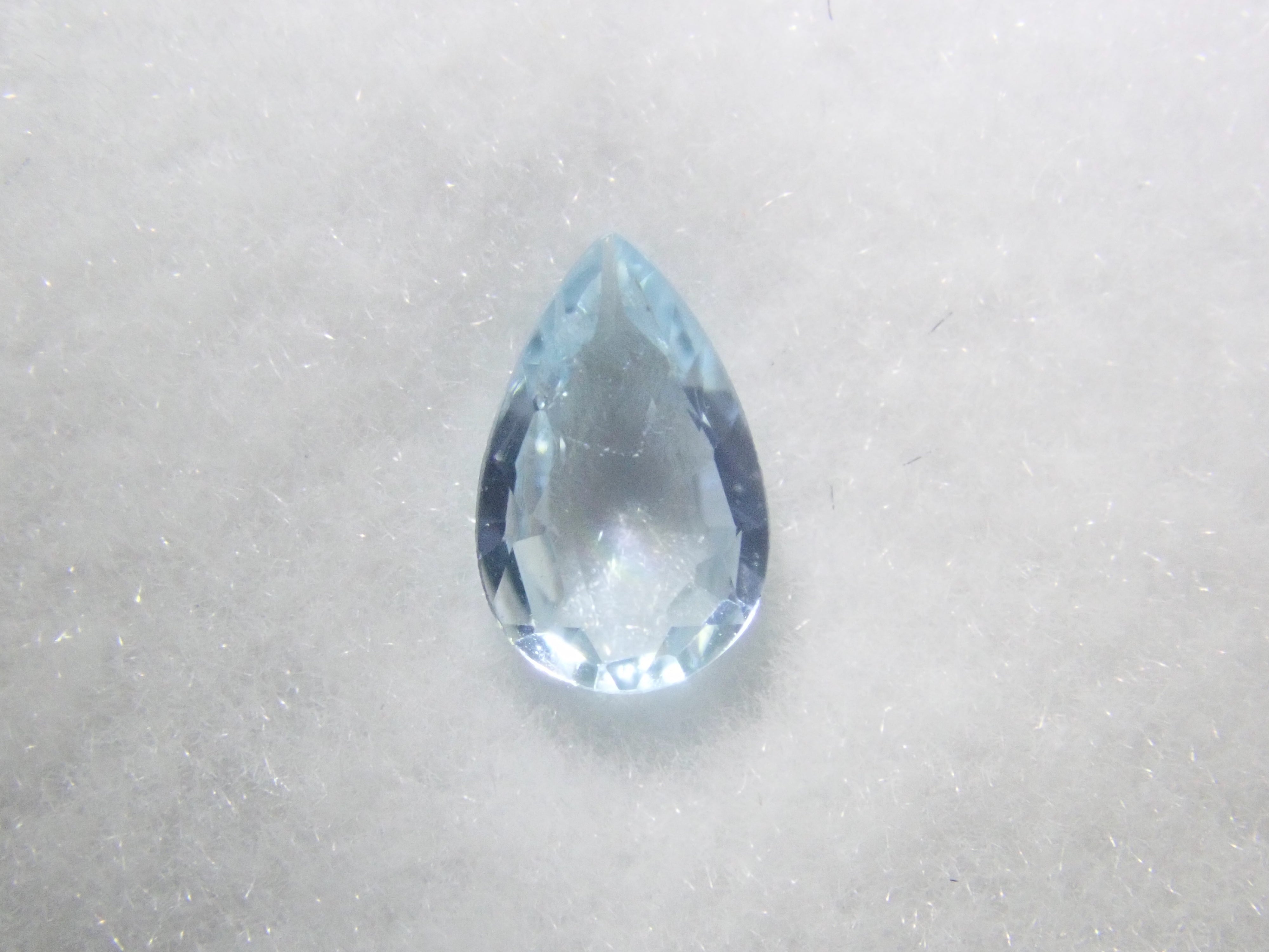 【1/24 22時販売】お楽しみジェムガチャ💎通常29,800円のダイヤモンド（D/VS/3EX H&C 中宝鑑定書付き）や特殊カットのオレサンやアンラブなど《複数購入割引有》