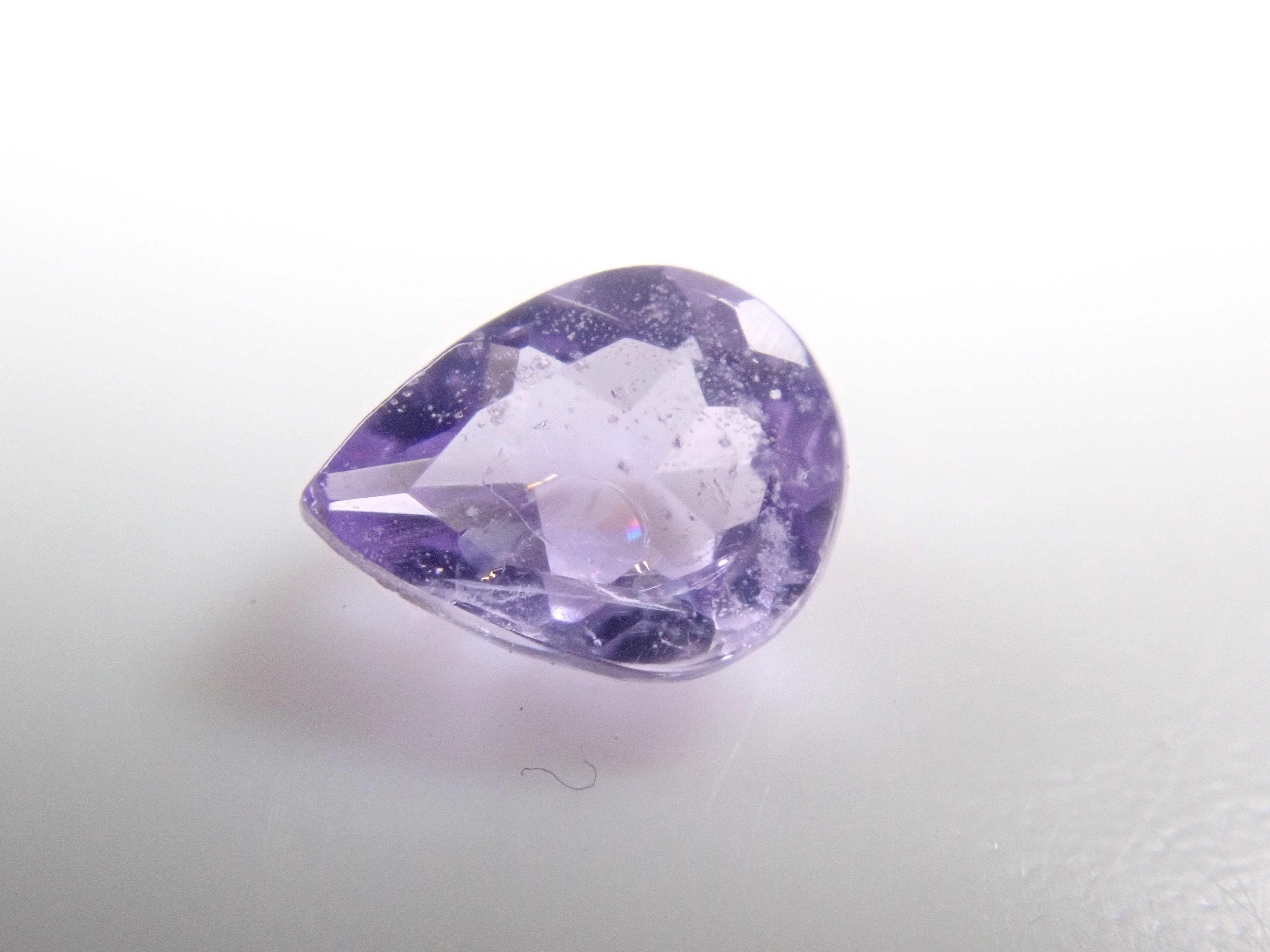 アフガニスタン産ハックマナイト 0.134ctルース