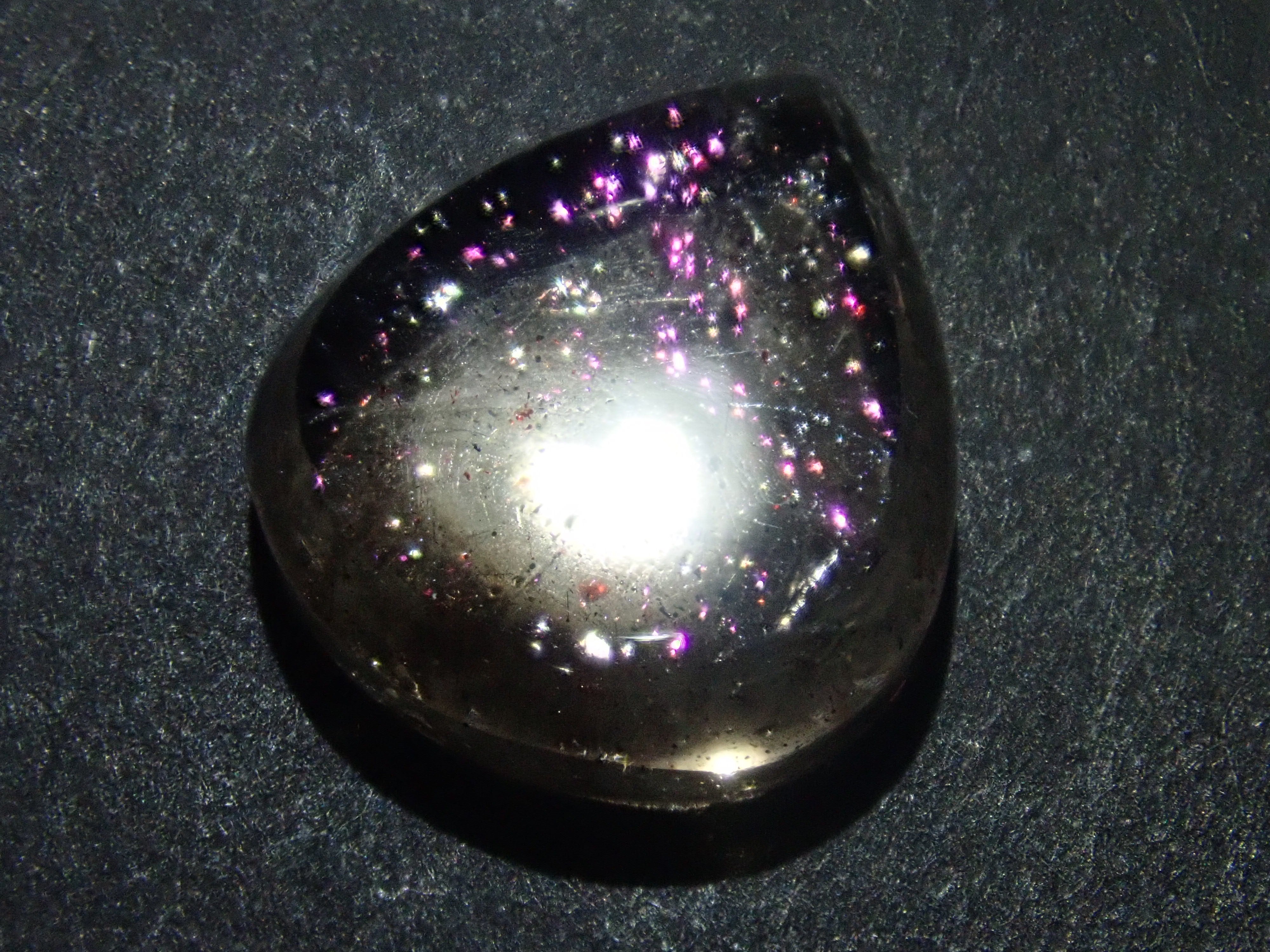 ブラジル エスピリトサント産 オリジナルピンクファイヤークォーツ原石03 ブラジル・エスピリットサント産 ピンクファイヤー 原石