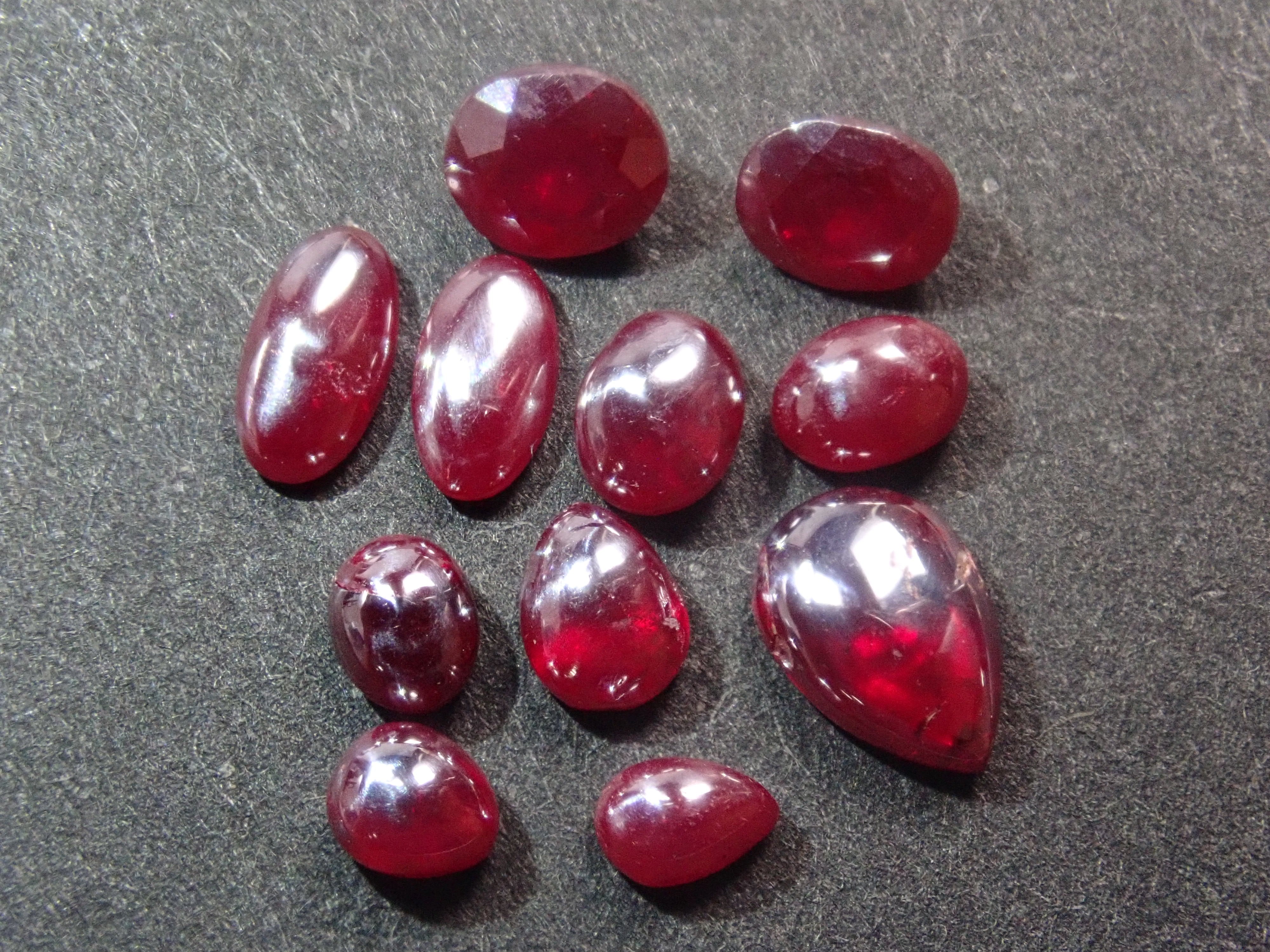 【10/12 22時販売】《限定11石》辰砂ガチャ💎ファセットカット2石含む中国産シンシャ・辰砂1石ルース（全石鑑別書付き）1石ルース《複数購入割引有》