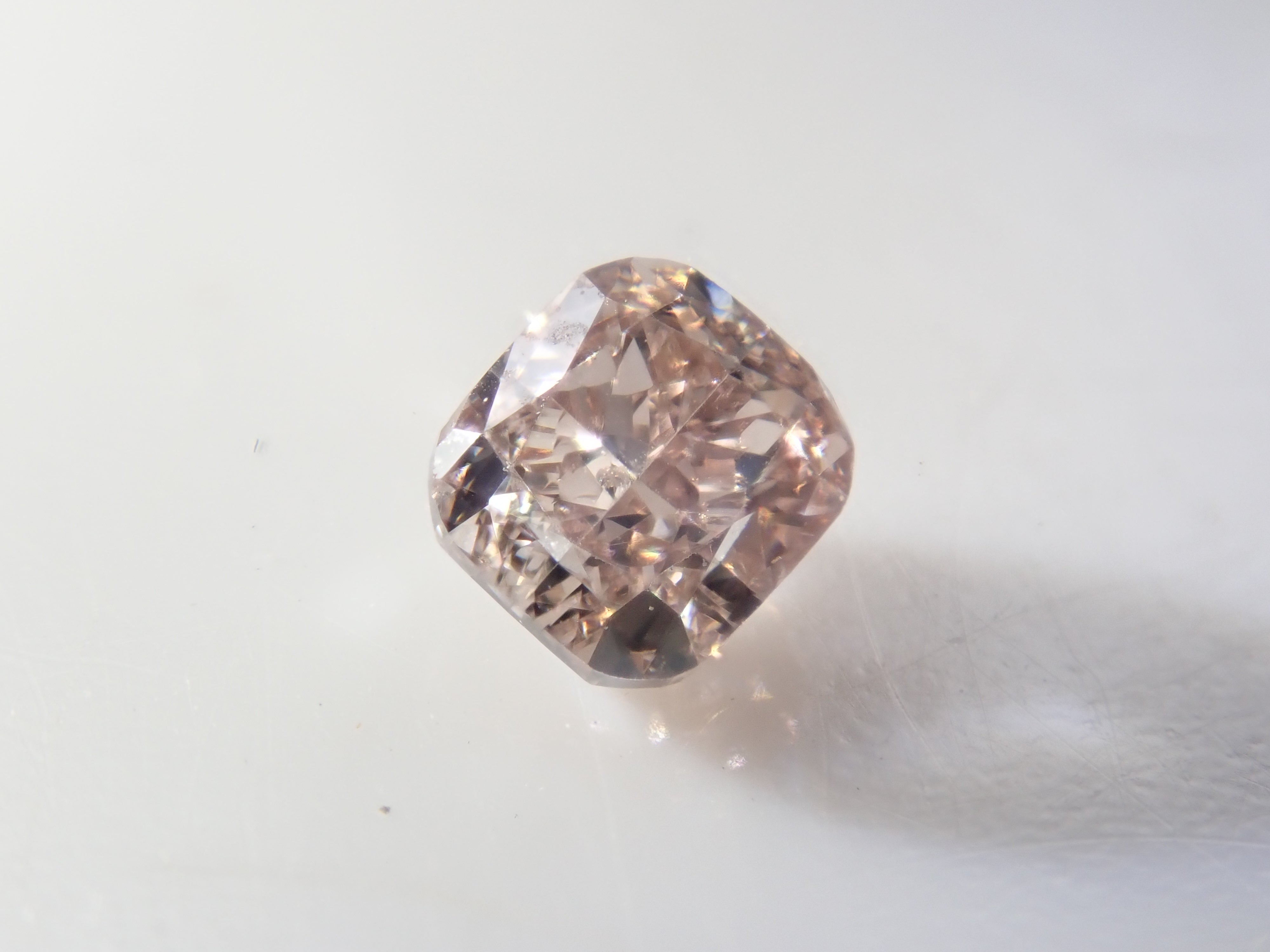 【7/5 22時販売】《7月キャンペーン限定企画》《限定5石》ピンクダイヤガチャ💎Fancy Lightピンクダイヤモンドなど1石ルース（全石ソーティングor鑑定書付き）《複数購入割引有》　