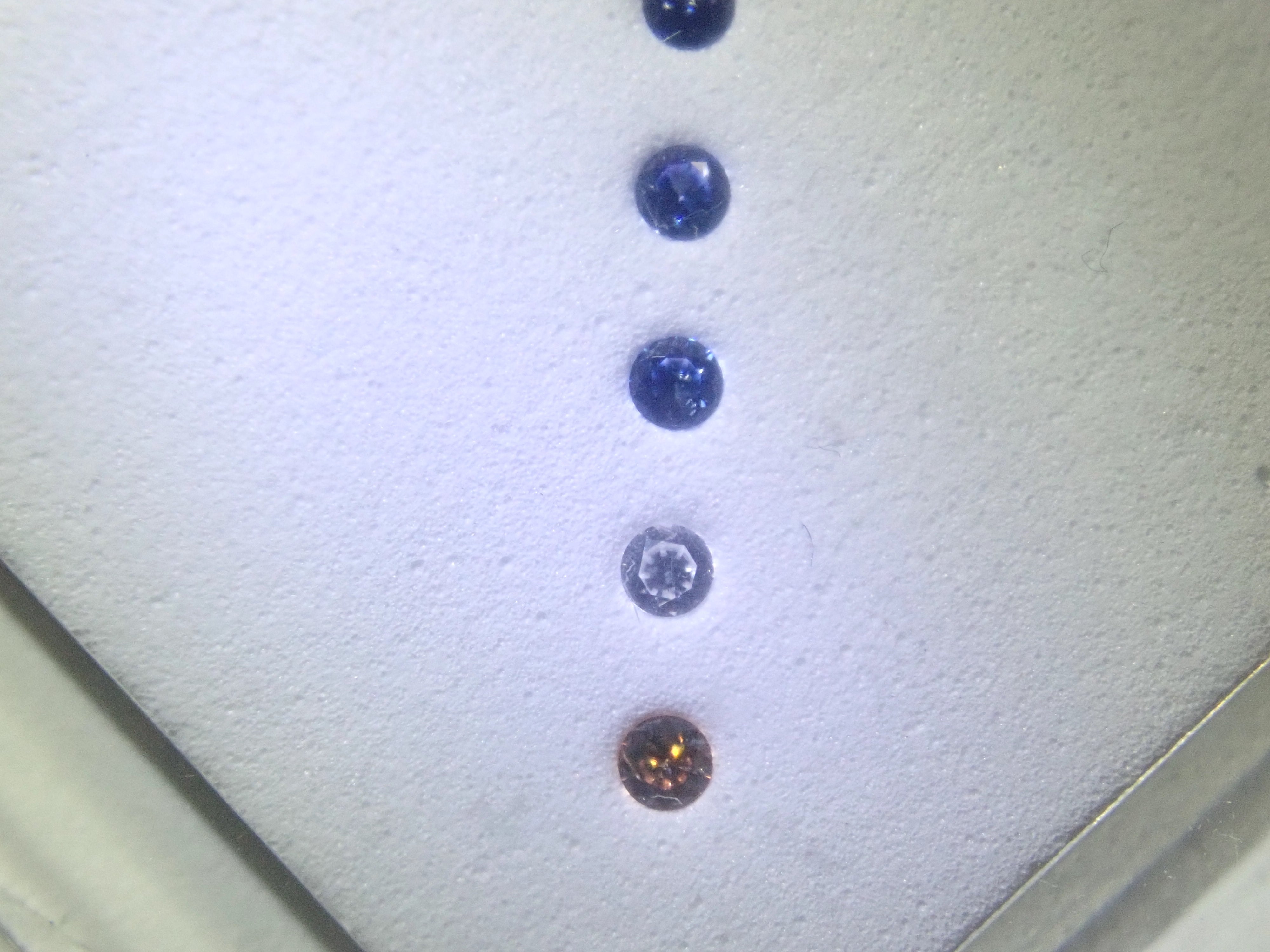 【2/15 22時販売】《限定1セット・ツーソン新着》ベニトアイトグラデーション6石セット（1.75mm,ラウンドカット,トップクオリティ含む）