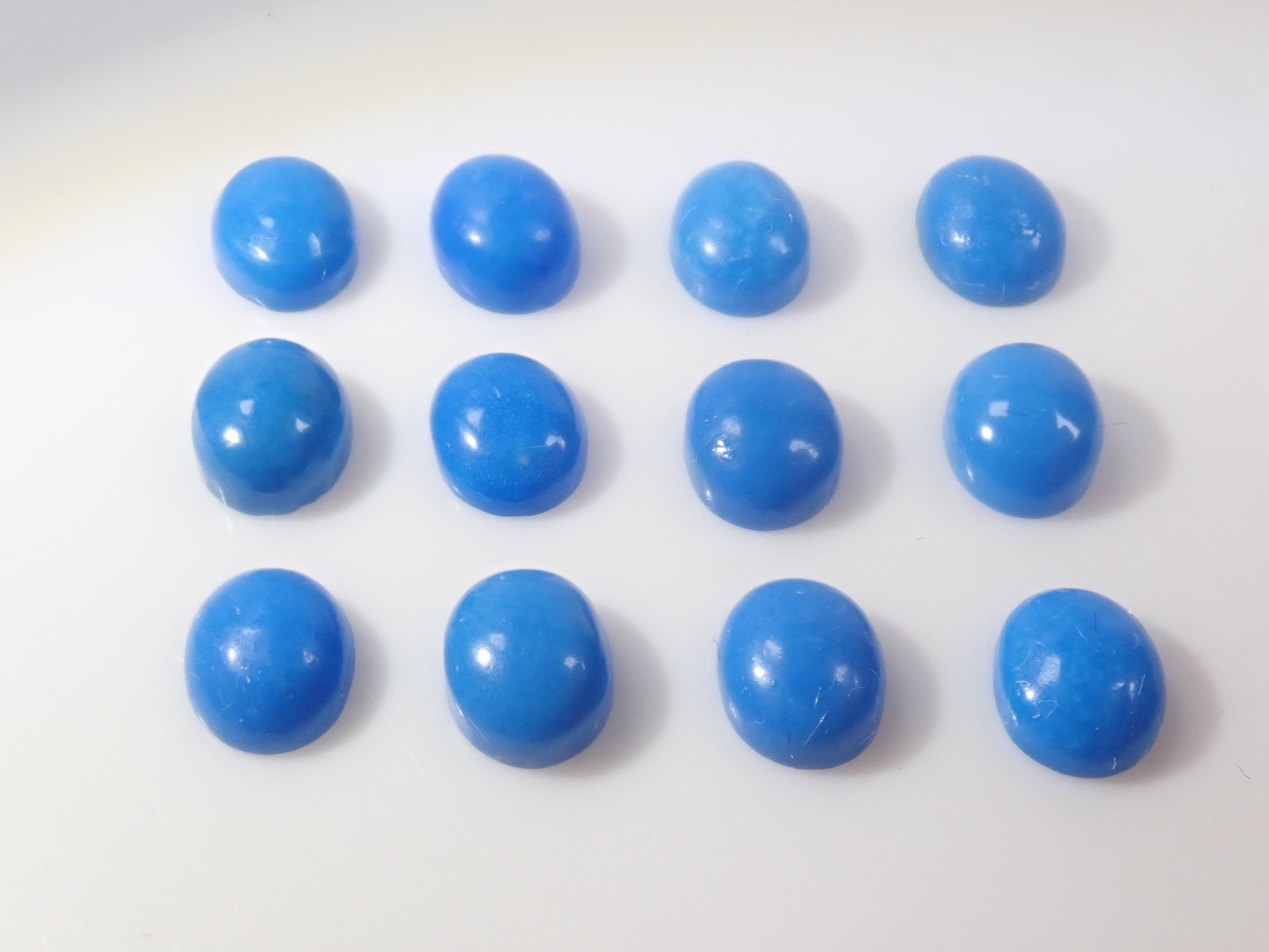 本物宝石 数量限定》セルレアイト（和名：疑トルコ石）4×5mm カボション1石