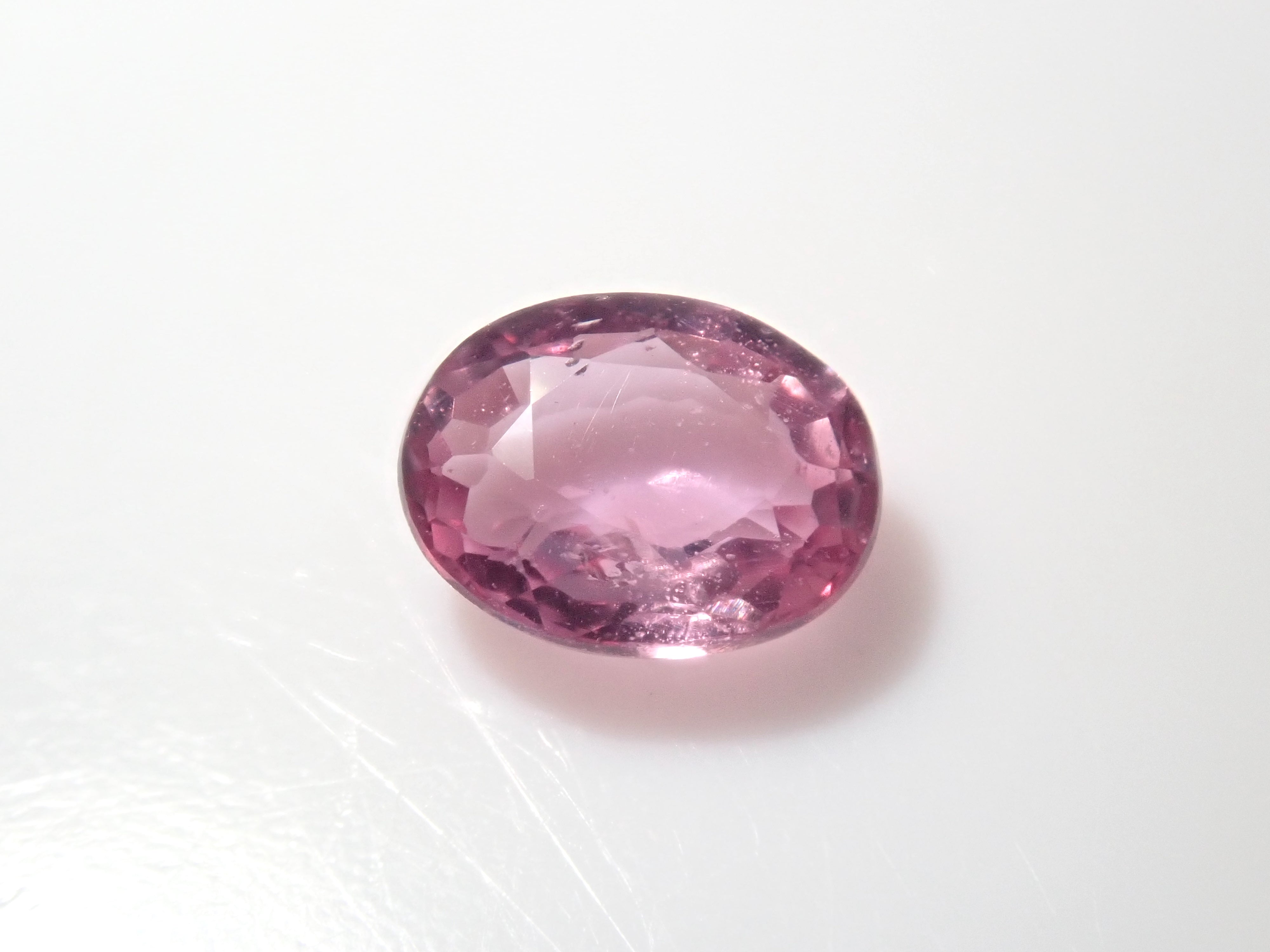 [On sale from 10pm on 8/4] Limited to 7 stones Pink sapphire gacha (Only 1 stone is 0.322ct Padparadscha sapphire with DGL certificate) 1 loose stone [Multiple purchase discounts available]