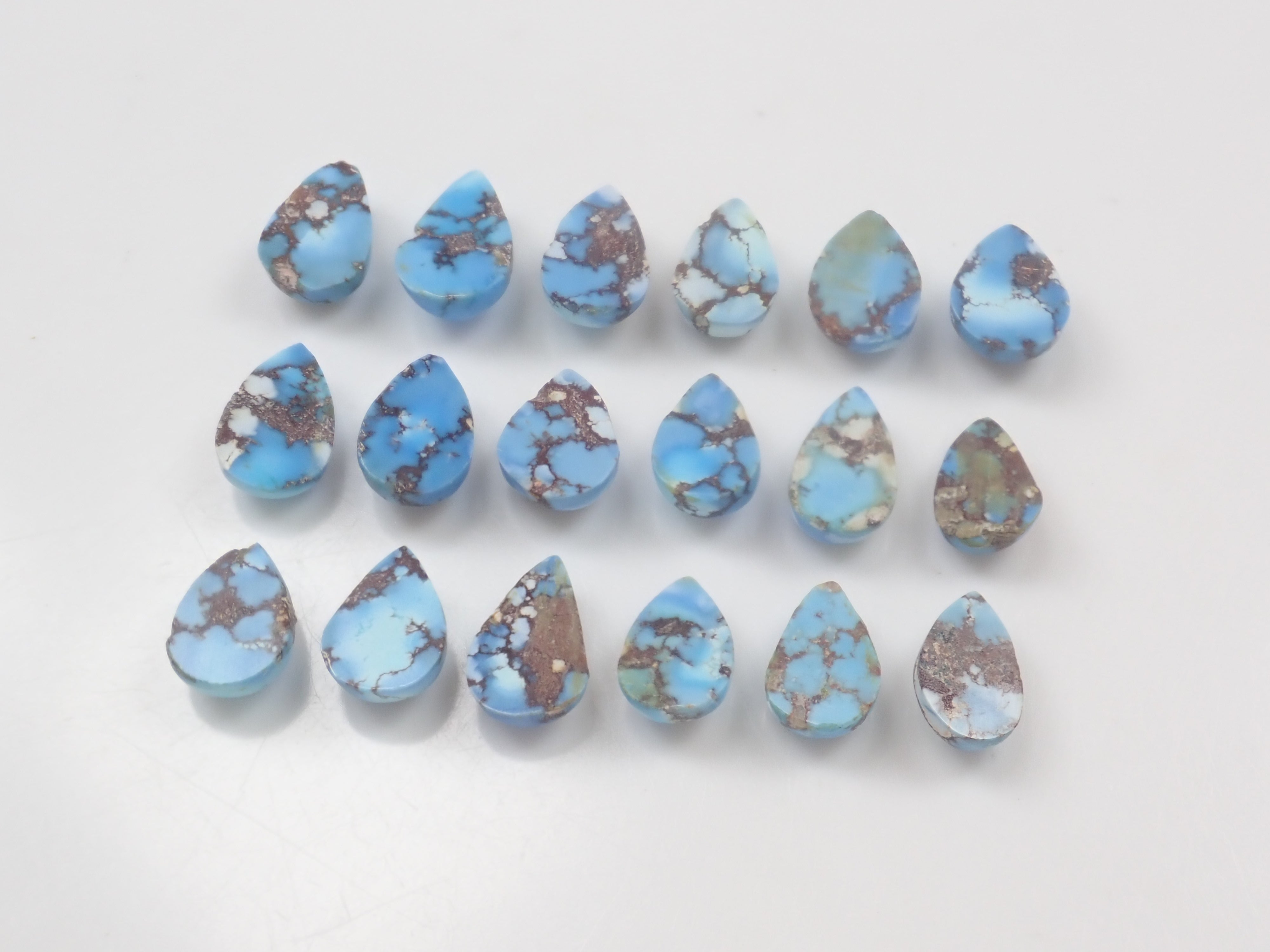 【1/24 22時販売】《限定18石》カザフスタン産ゴールデンヒルターコイズ（トルコ石,12月誕生石,平均1.3ct）《複数購入割引有》