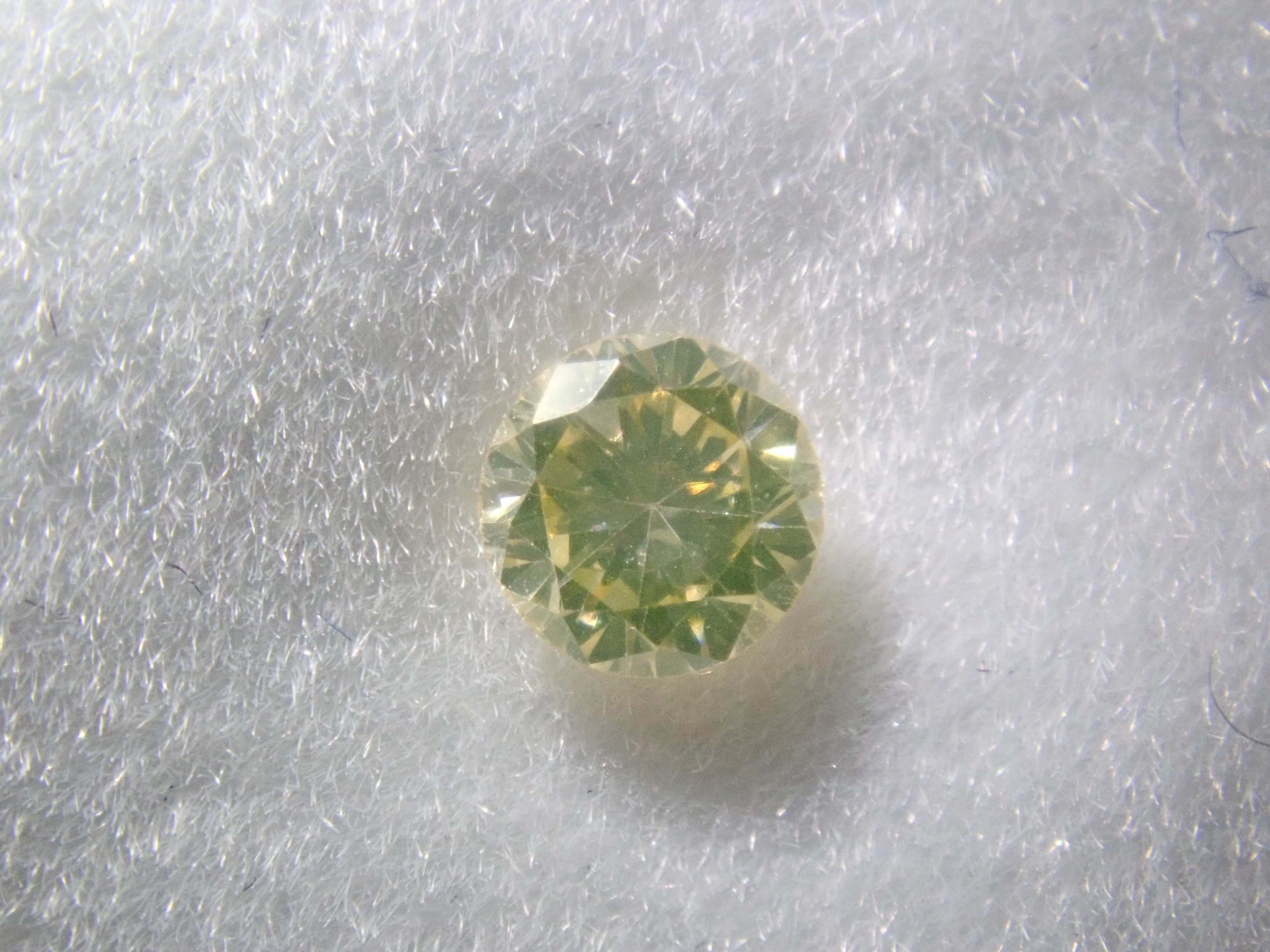 【1/24 22時販売】お楽しみジェムガチャ💎通常29,800円のダイヤモンド（D/VS/3EX H&C 中宝鑑定書付き）や特殊カットのオレサンやアンラブなど《複数購入割引有》