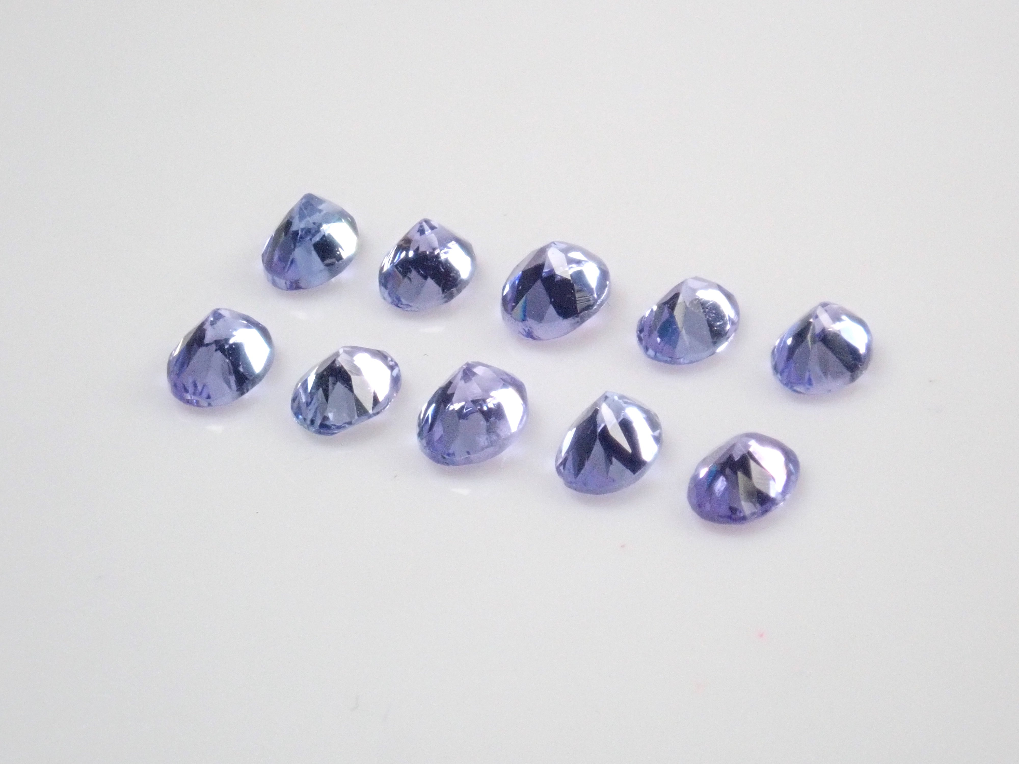 Limited to 11 stones: Set of 2 Tanzanite rough stones and loose stones from Tanzania: Discounts for multiple purchases