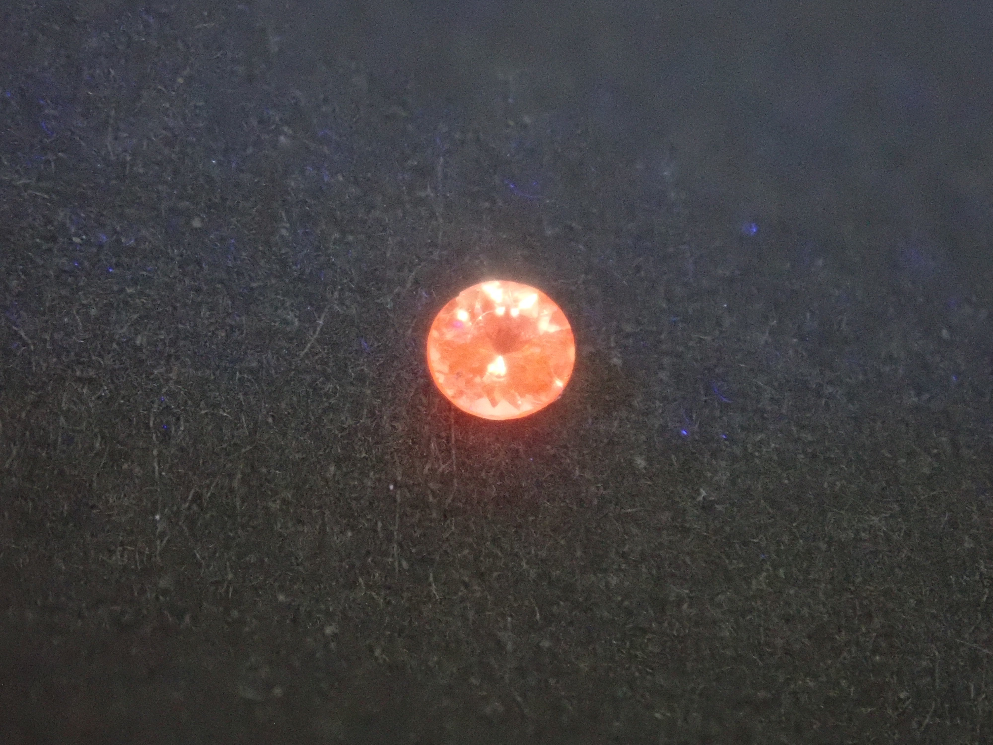 {六月活動限量版} 稀有寶石 Gacha💎 帕帕拉恰藍寶石 0.3ct+ 附證書、藍錐礦、紅色綠柱石等散石，每顆寶石售價 1 顆 {可享多顆購買折扣}