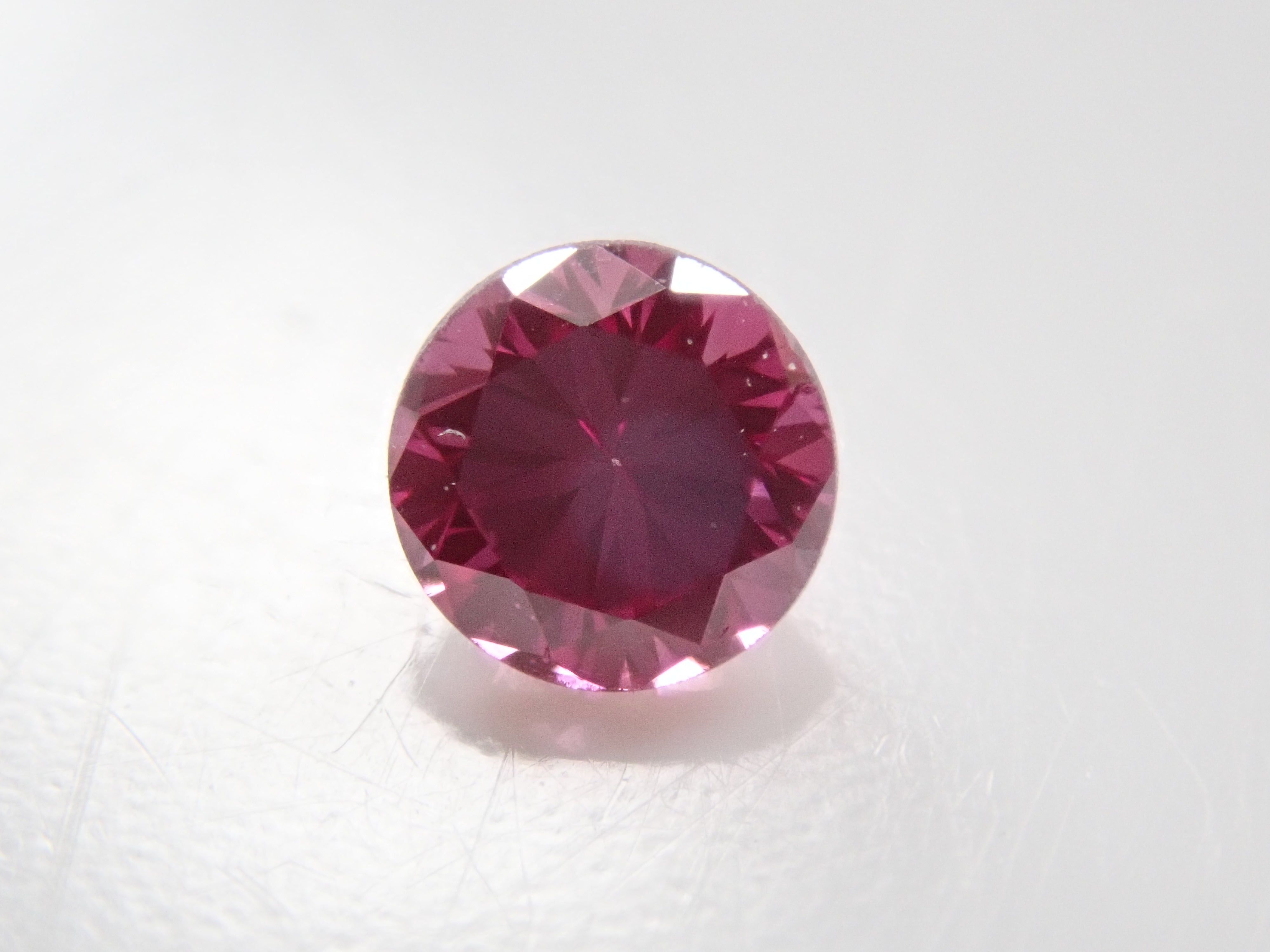 レッドダイヤモンド（トリートメント） 3.0mm/0.121ctルース(Fancy Purplish RED, SI1)