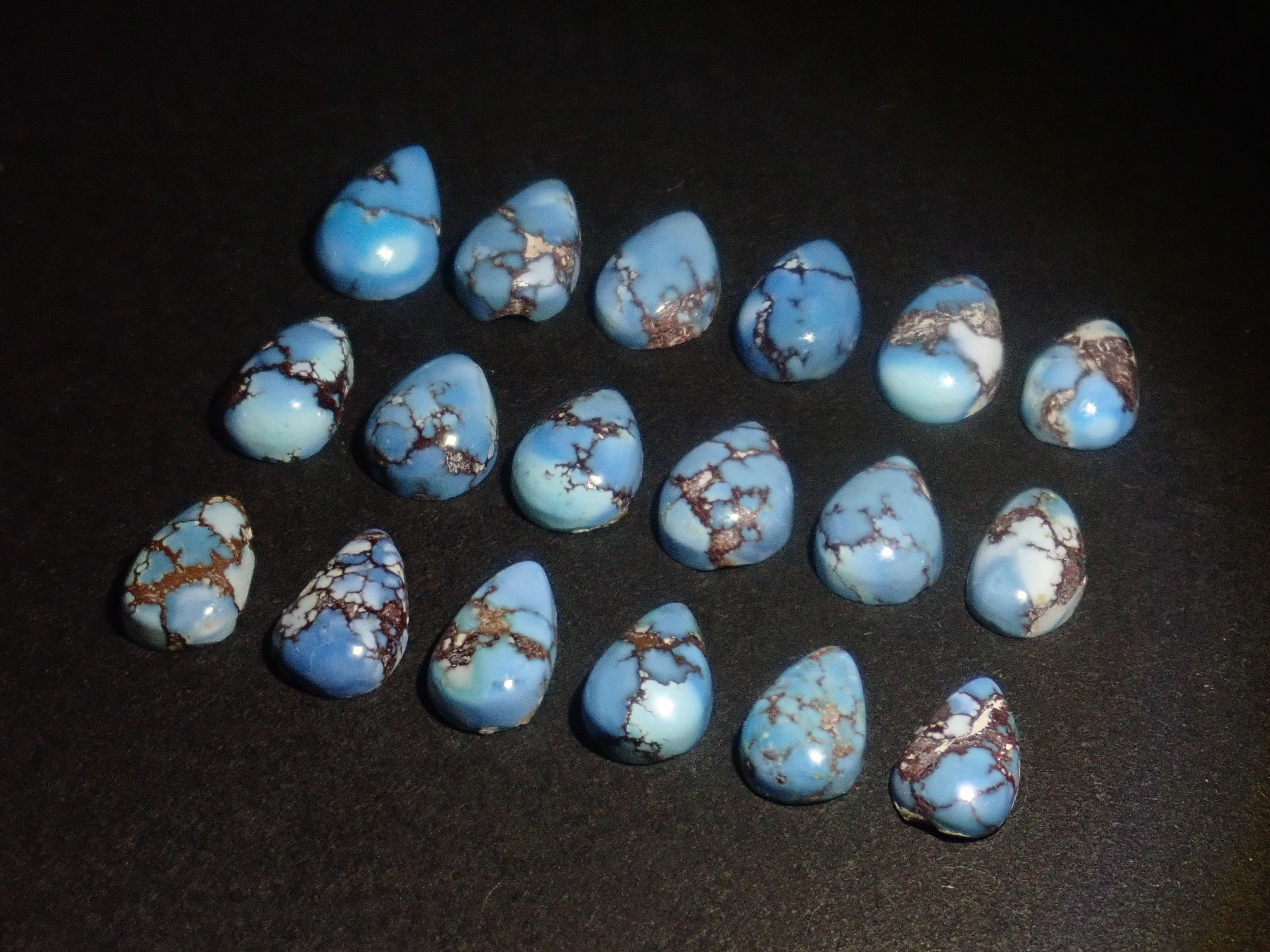 【1/24 22時販売】《限定18石》カザフスタン産ゴールデンヒルターコイズ（トルコ石,12月誕生石,平均1.3ct）《複数購入割引有》