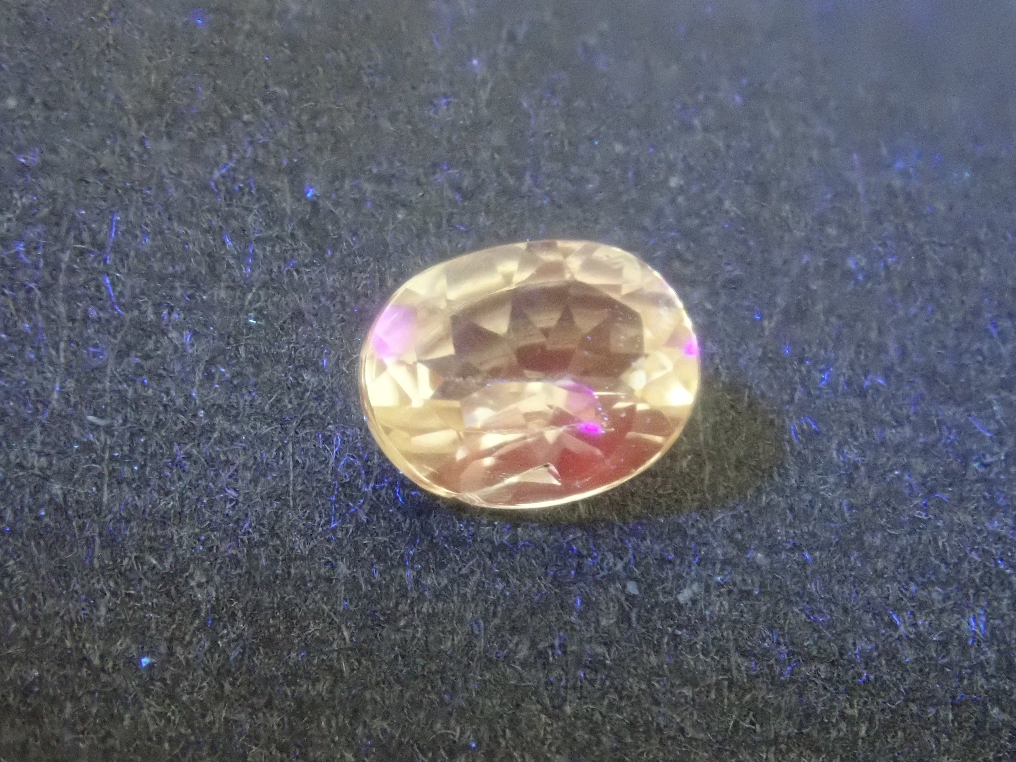 {六月活動限量版} 稀有寶石 Gacha💎 帕帕拉恰藍寶石 0.3ct+ 附證書、藍錐礦、紅色綠柱石等散石，每顆寶石售價 1 顆 {可享多顆購買折扣}