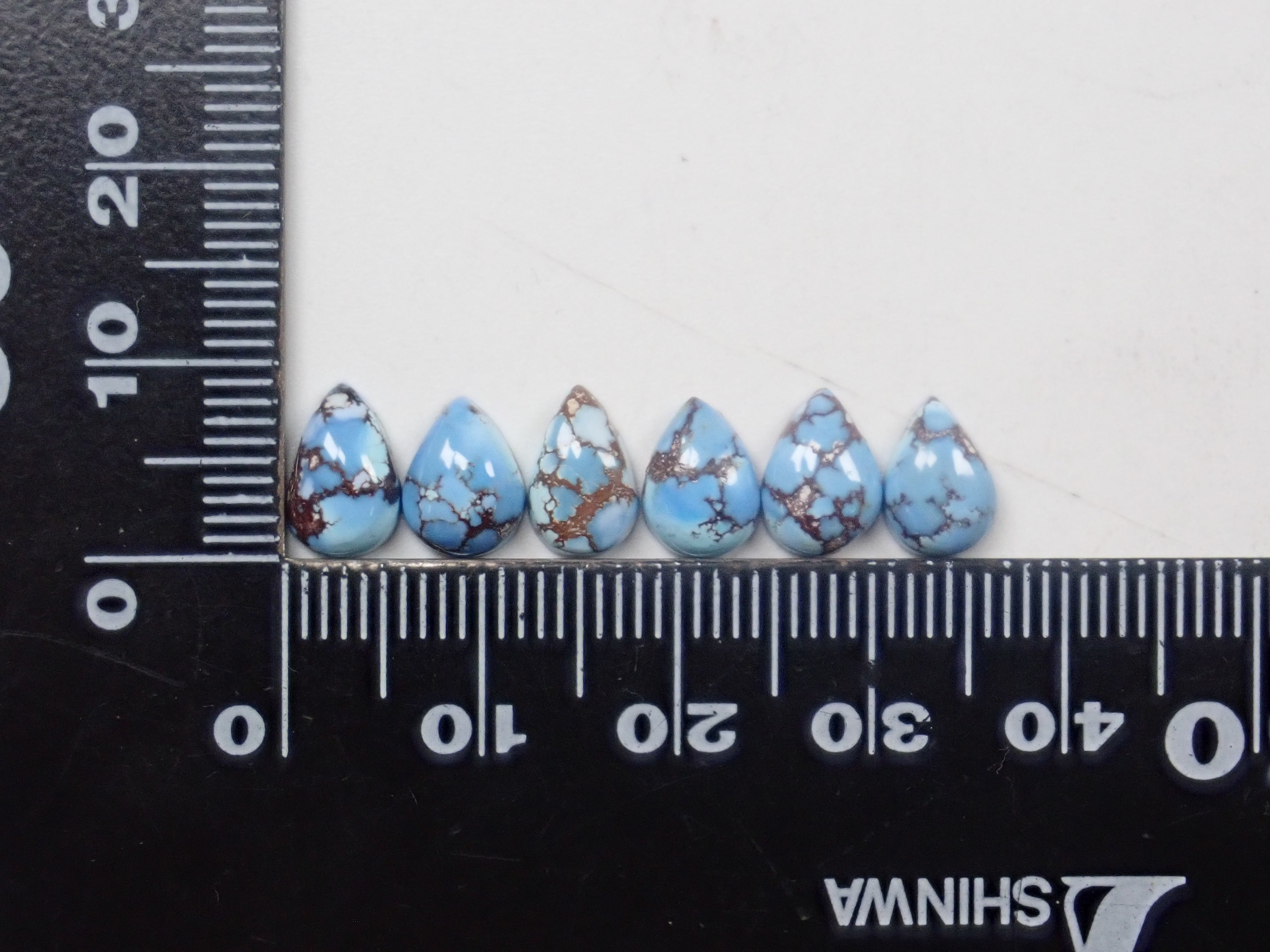 限定18石》カザフスタン産ゴールデンヒルターコイズ（トルコ石,12月