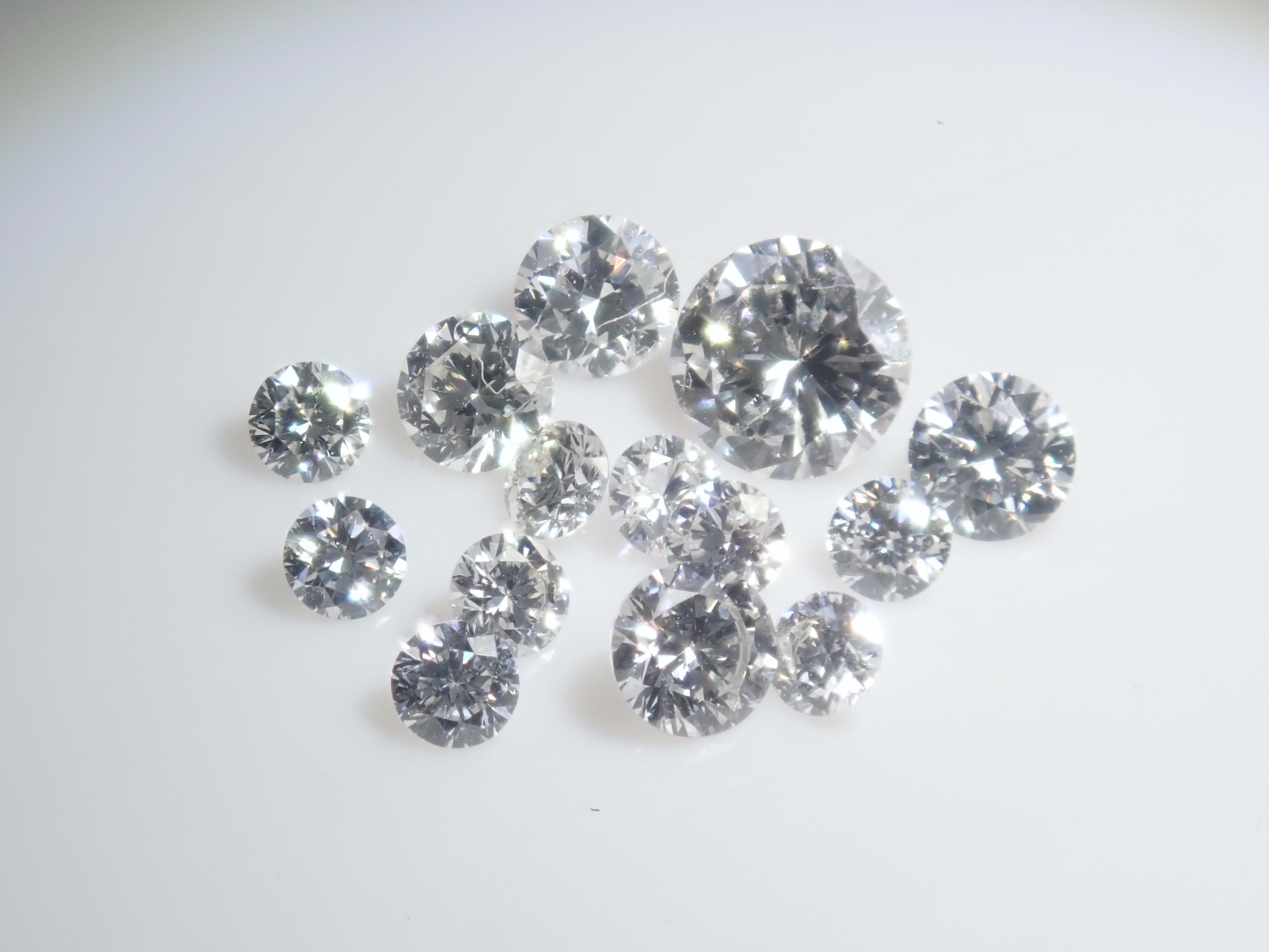 ダイヤガチャ💎イエローダイヤモンド（VSクラス,4.1mm 中宝付