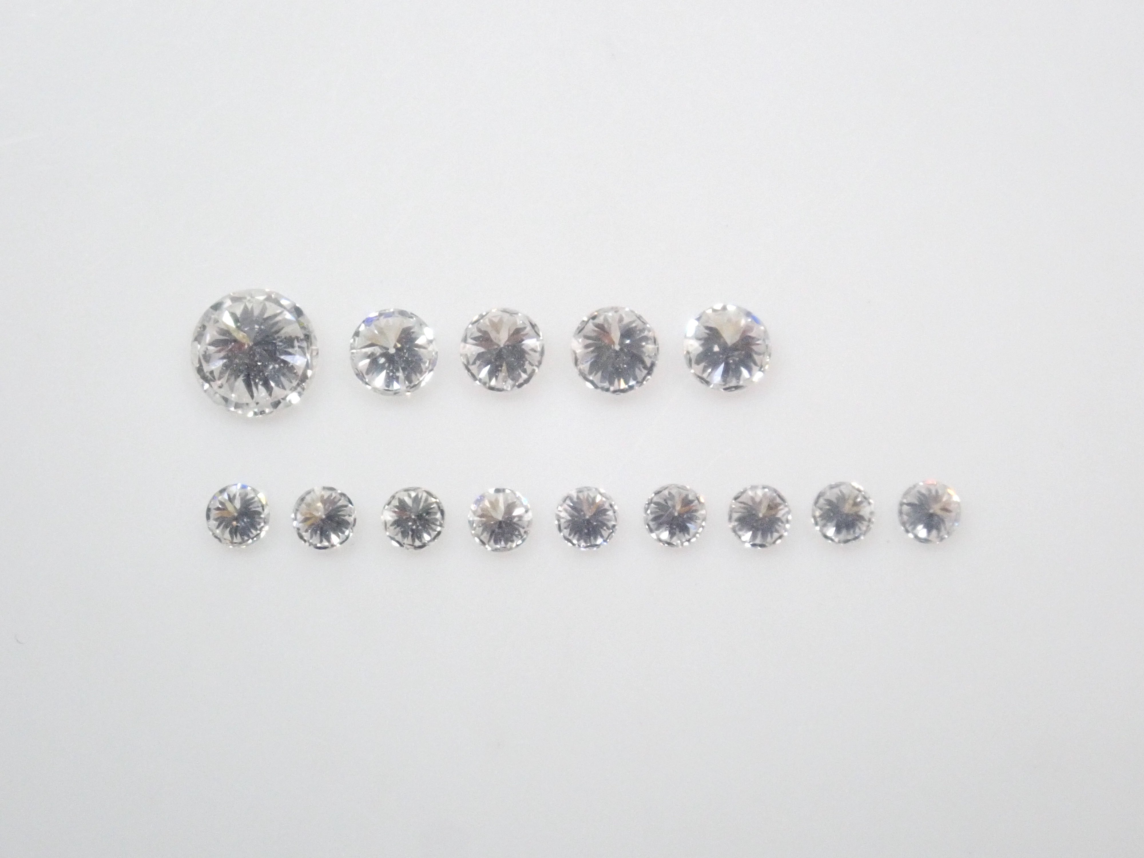 ダイヤガチャ💎イエローダイヤモンド（VSクラス,4.1mm 中宝付