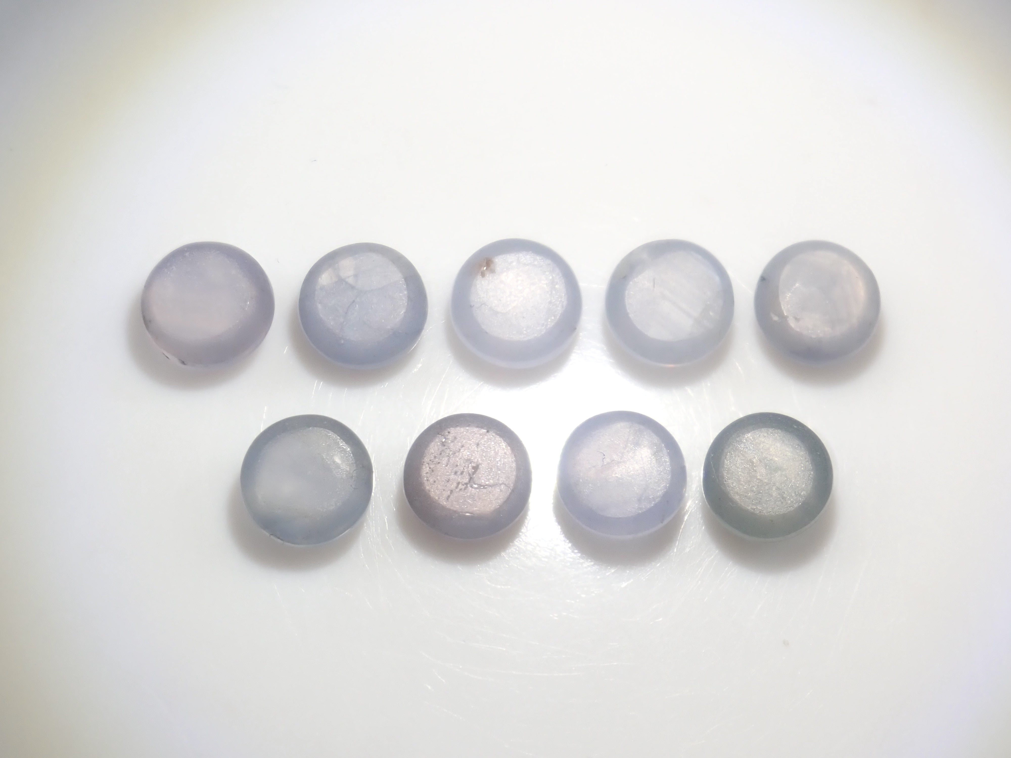 【5/2  22時販売】《限定9石》珍しいラウンドカボションカットのスリランカ産スターサファイア1石（約5.0mm）《複数購入割引有》