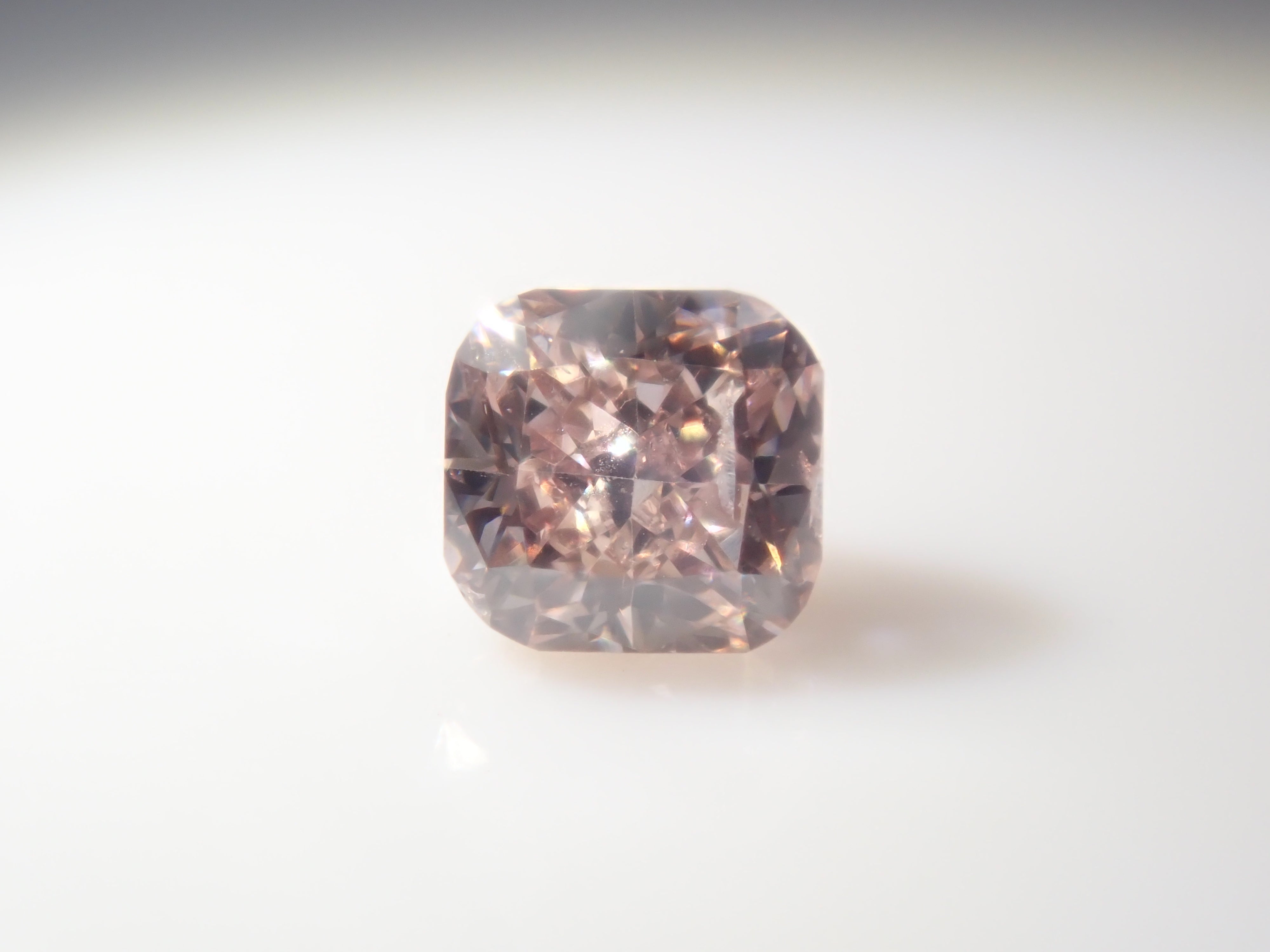 【9/21 22時販売】《限定7石》ピンクダイヤガチャ💎Fancy Orangy Pink0.188ctなど全てFancyカラーのピンクダイヤ1石ルース（全石ソーティングor鑑定書付き）《複数購入割引有》