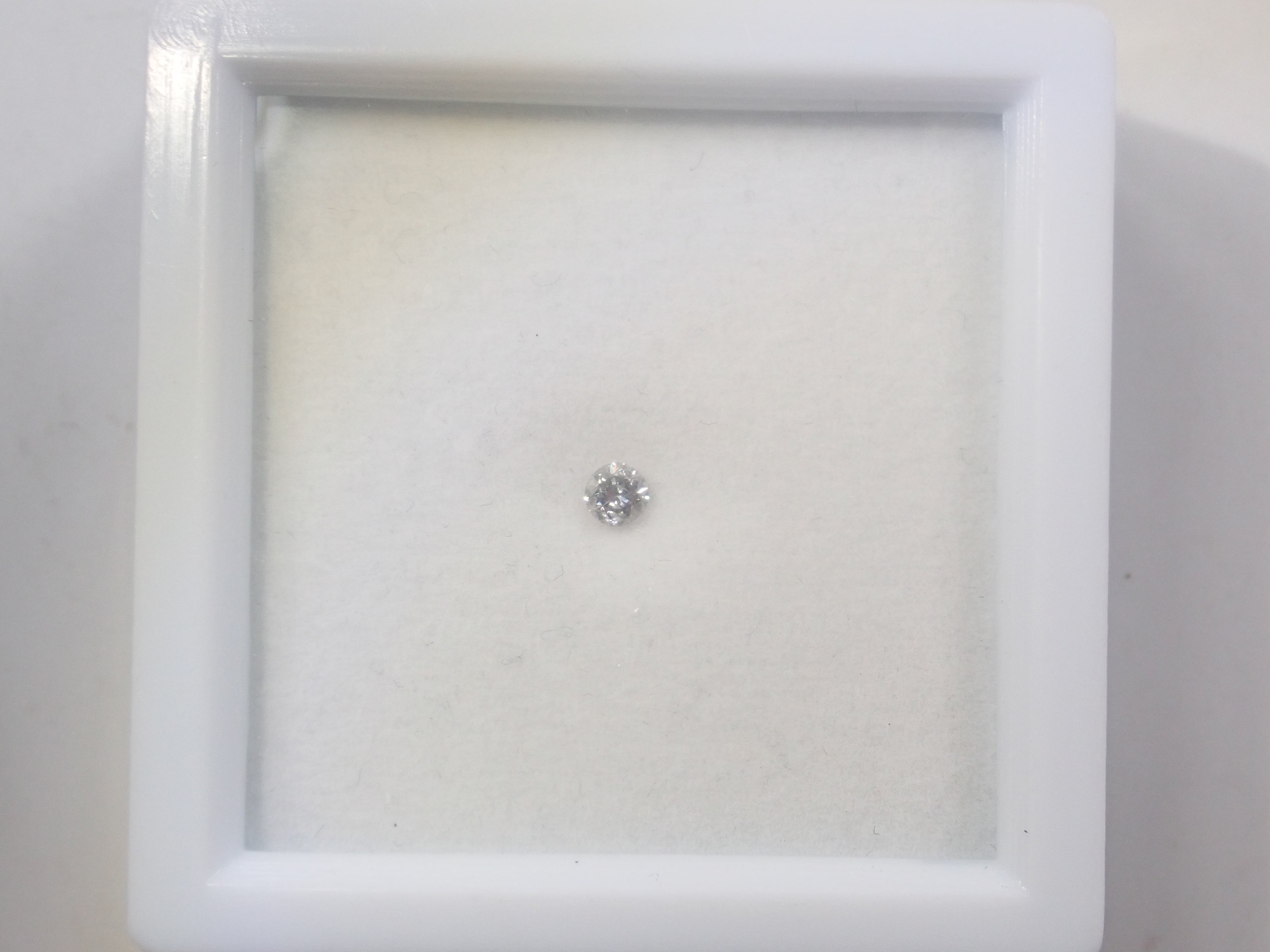 ルースのみ天然ダイヤモンド 計1.4ct 中央宝石研究所ソーティング付き 限定4石》全石中央宝石研究所ソーティング付きダイヤモンド（訳あり）《