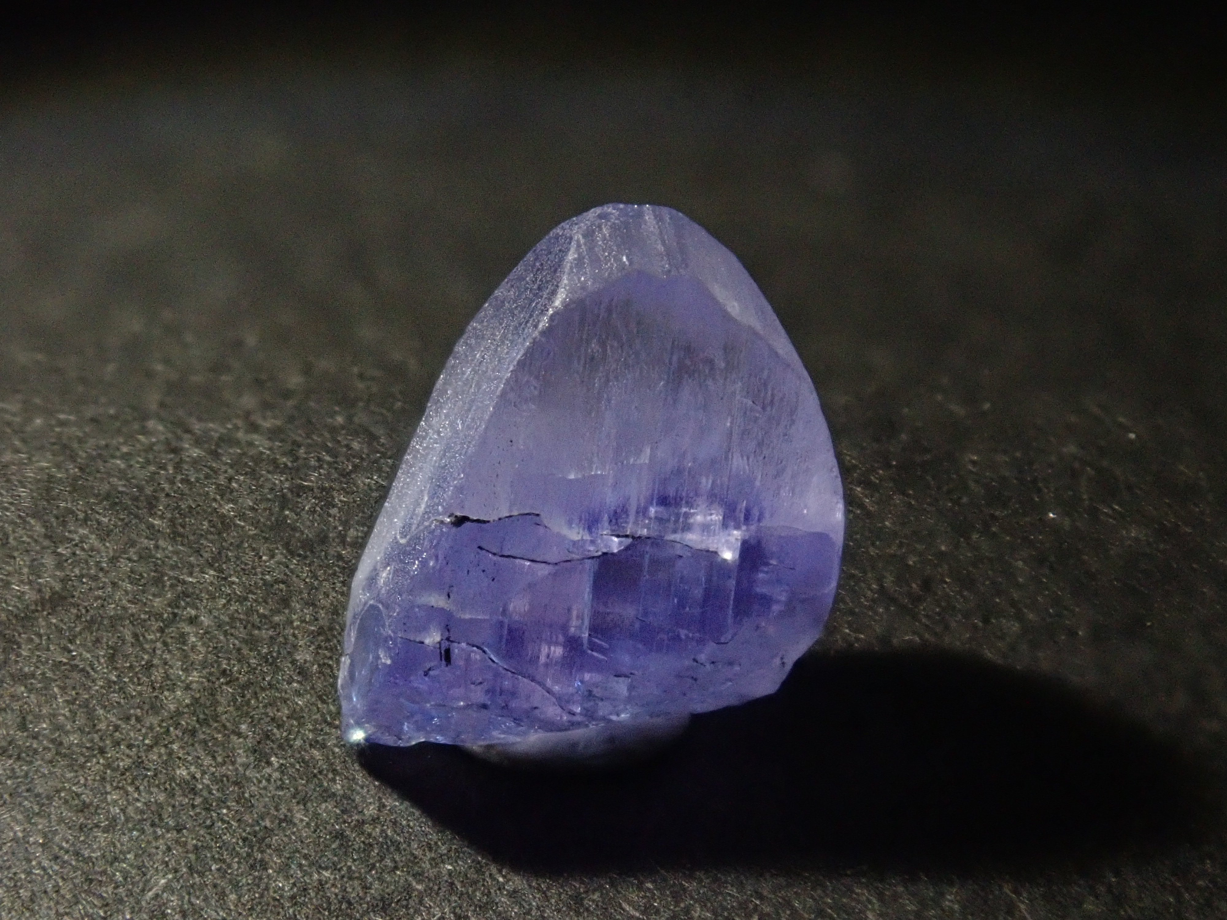 Limited to 11 stones: Set of 2 Tanzanite rough stones and loose stones from Tanzania: Discounts for multiple purchases