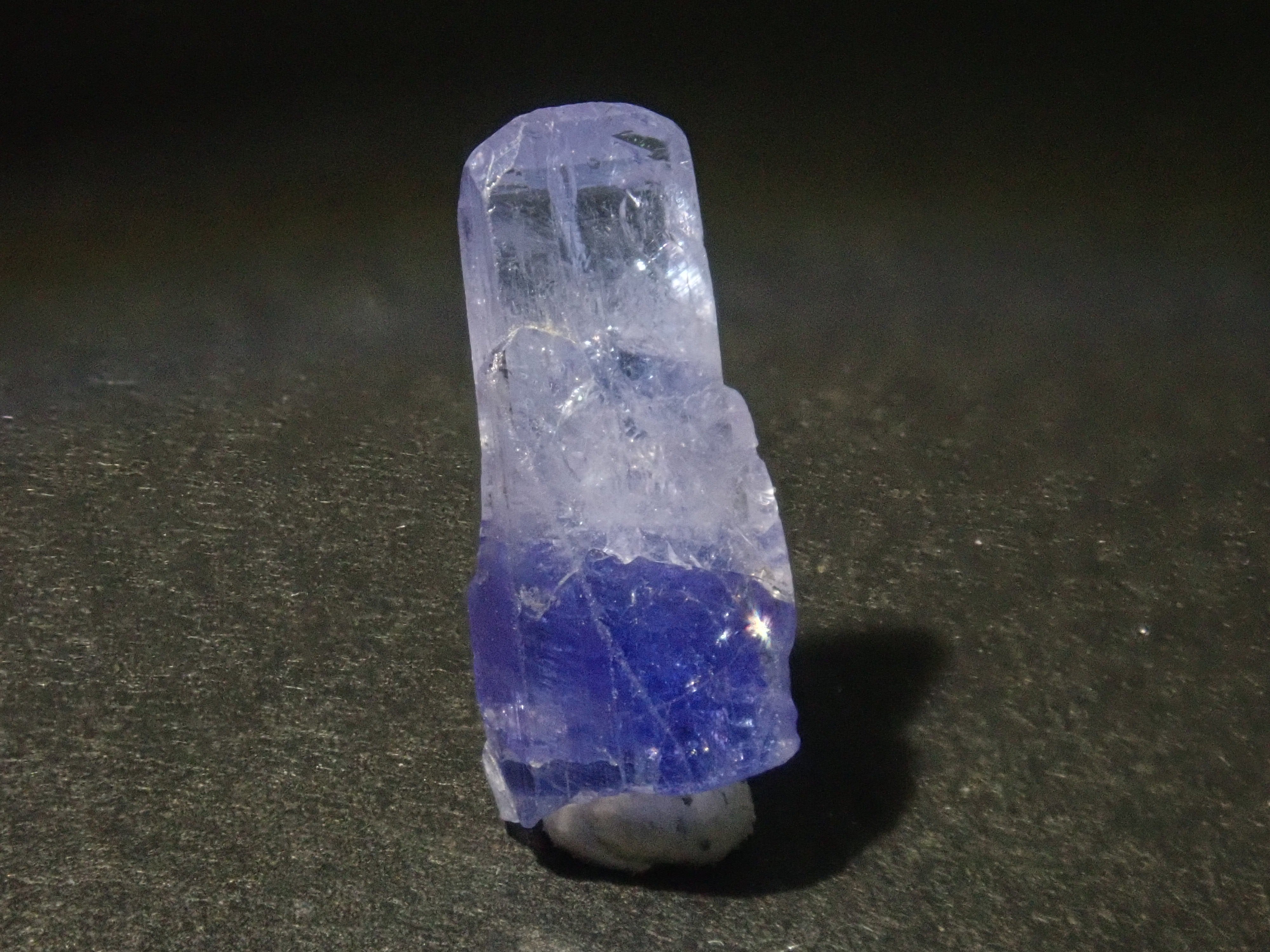 Limited to 11 stones: Set of 2 Tanzanite rough stones and loose stones from Tanzania: Discounts for multiple purchases