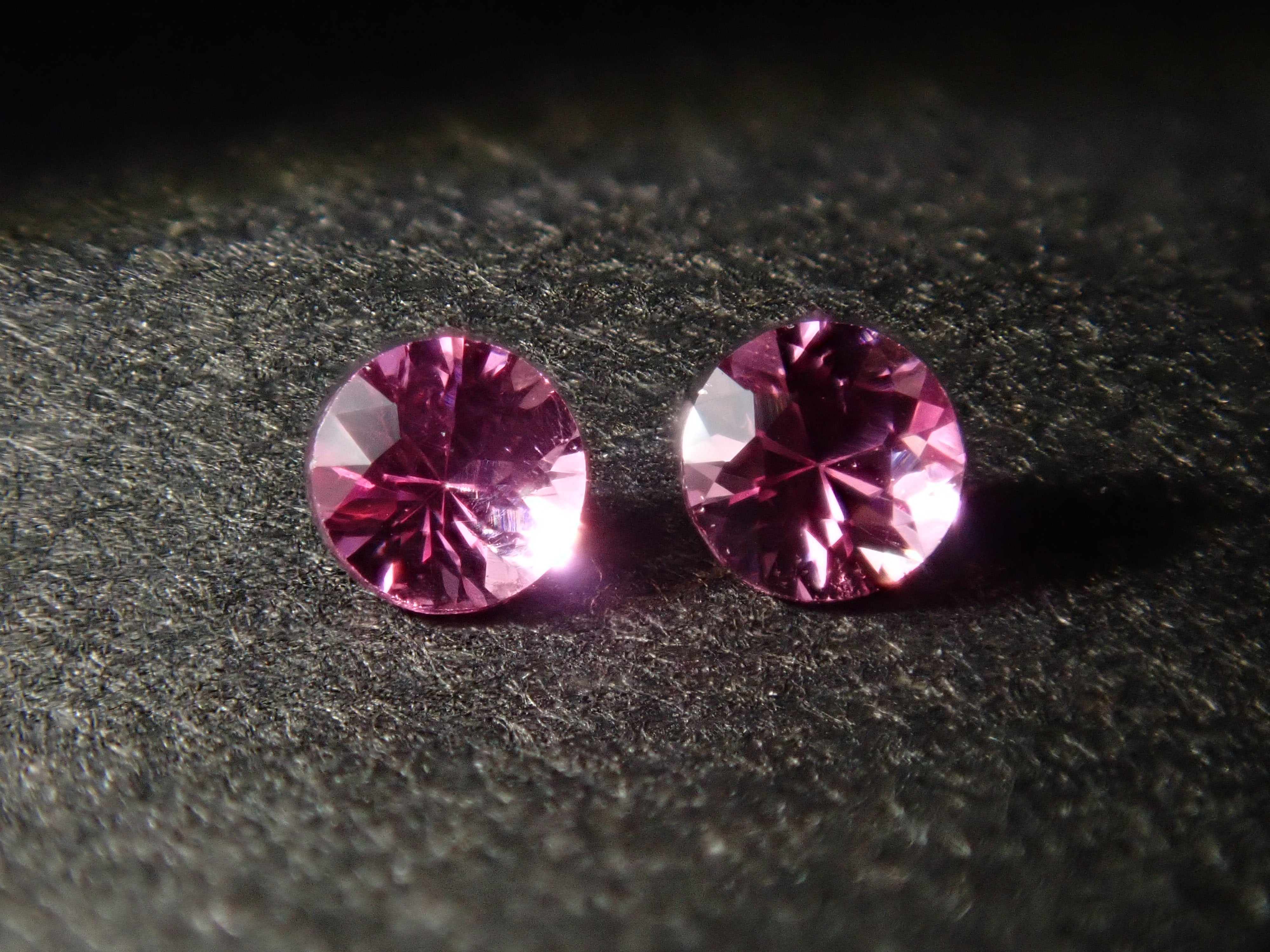 Tanzanian Mahenge Spinel 2-stone loose set (hot pink spinel, 1.8mm) {Multiple purchase discount available}