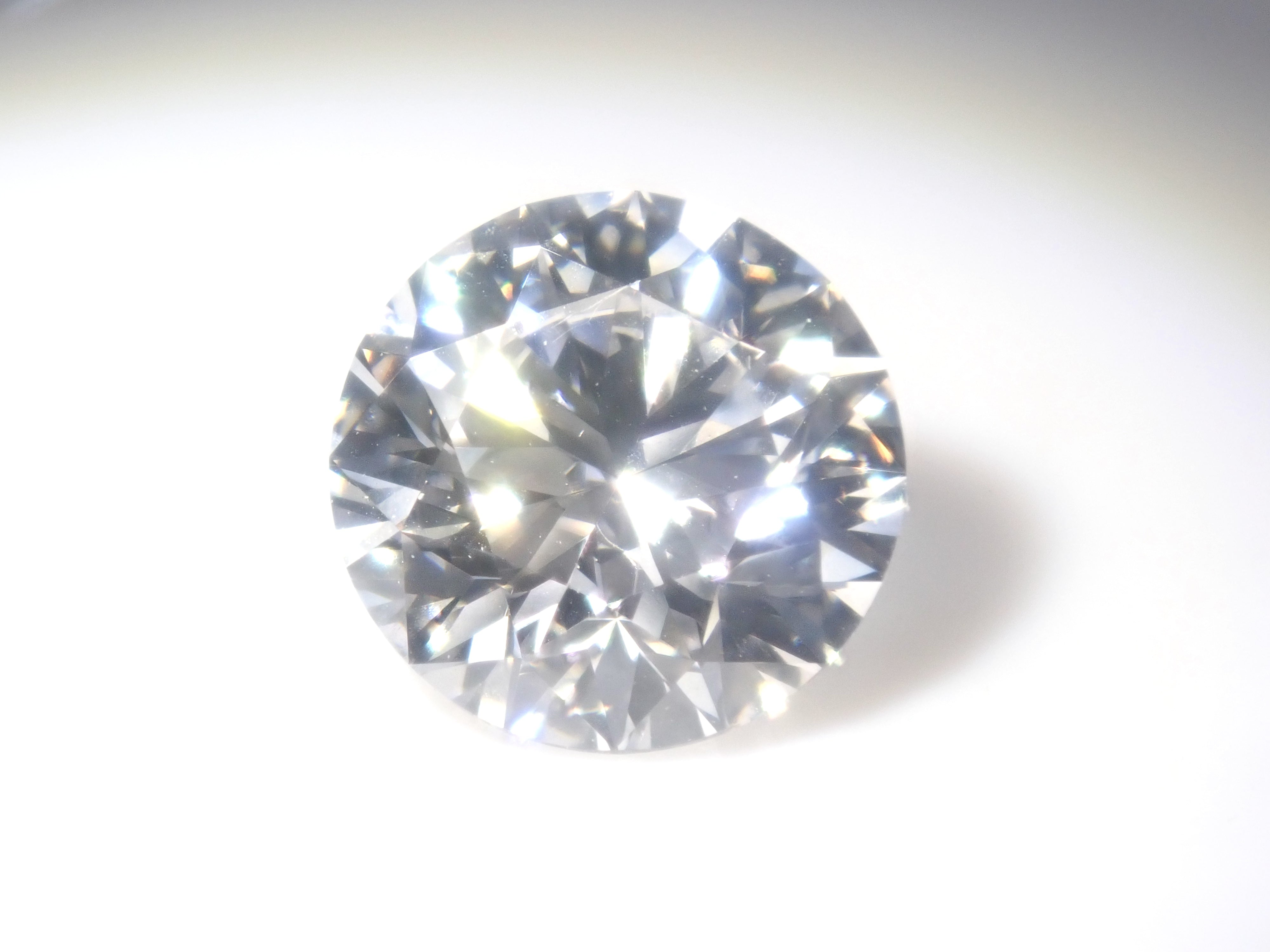 【6/28  22時販売】《限定15石》合成石ガチャ💎通常50000円の1.02ct/D/VS1/3EX鑑定書付ラボグロウンダイヤモンド含む（おまけで合成コバルトスピネル1石）《複数購入割引有》