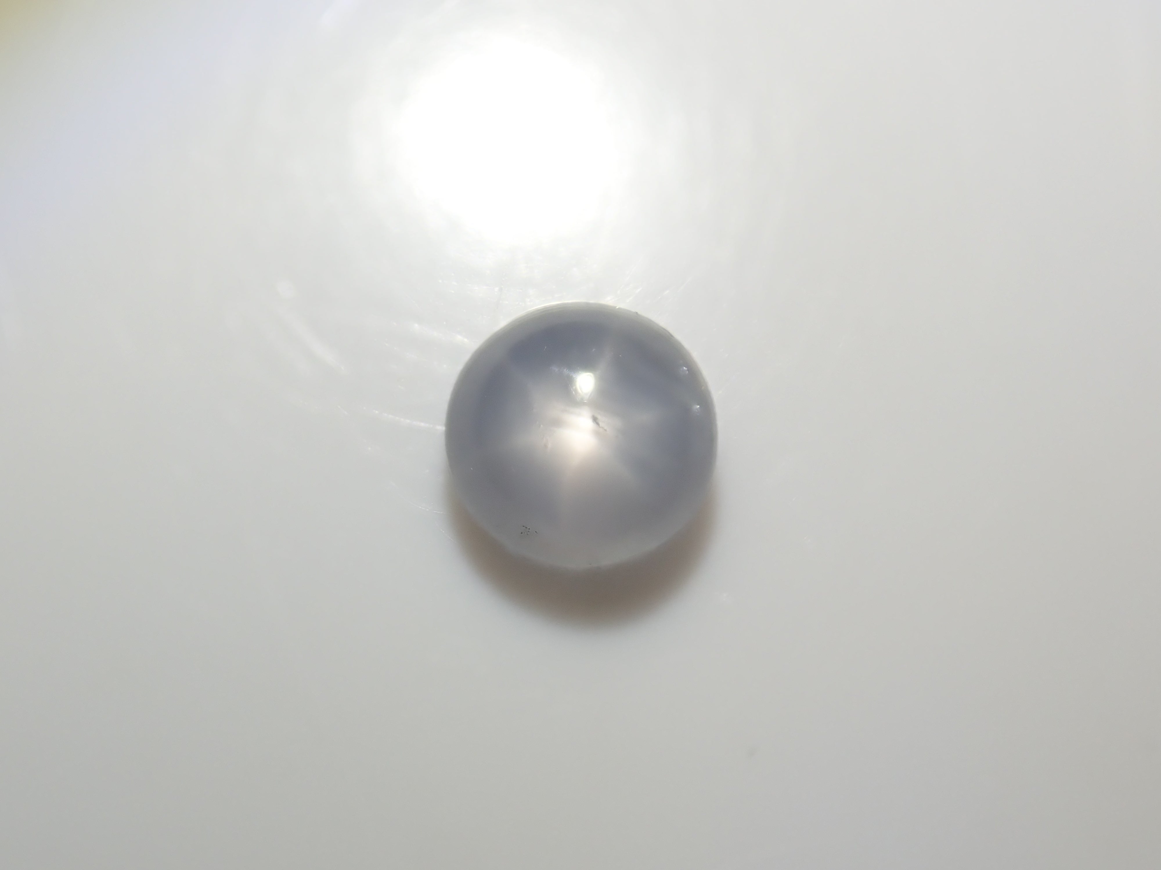 [On sale at 10pm on 6/22] {Limited to 8 stones} 1 loose star sapphire from Sri Lanka (5mm, round cabochon cut) {Multiple purchase discounts available}