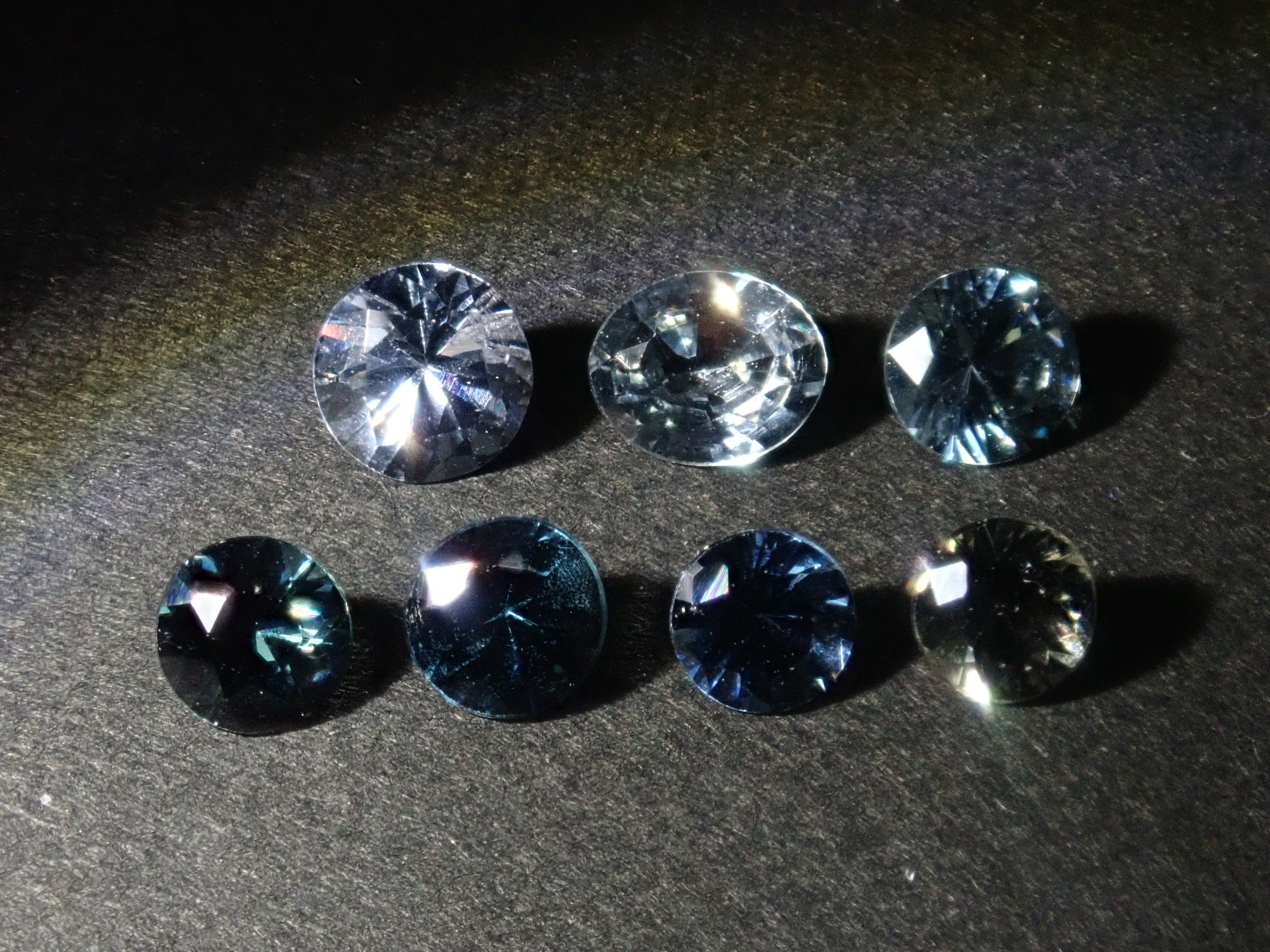 [On sale from 22:00 on August 8th] [Limited to 6 stones] 1 loose stone of spinel (blue/purple) from Madagascar [Multiple purchase discounts available]