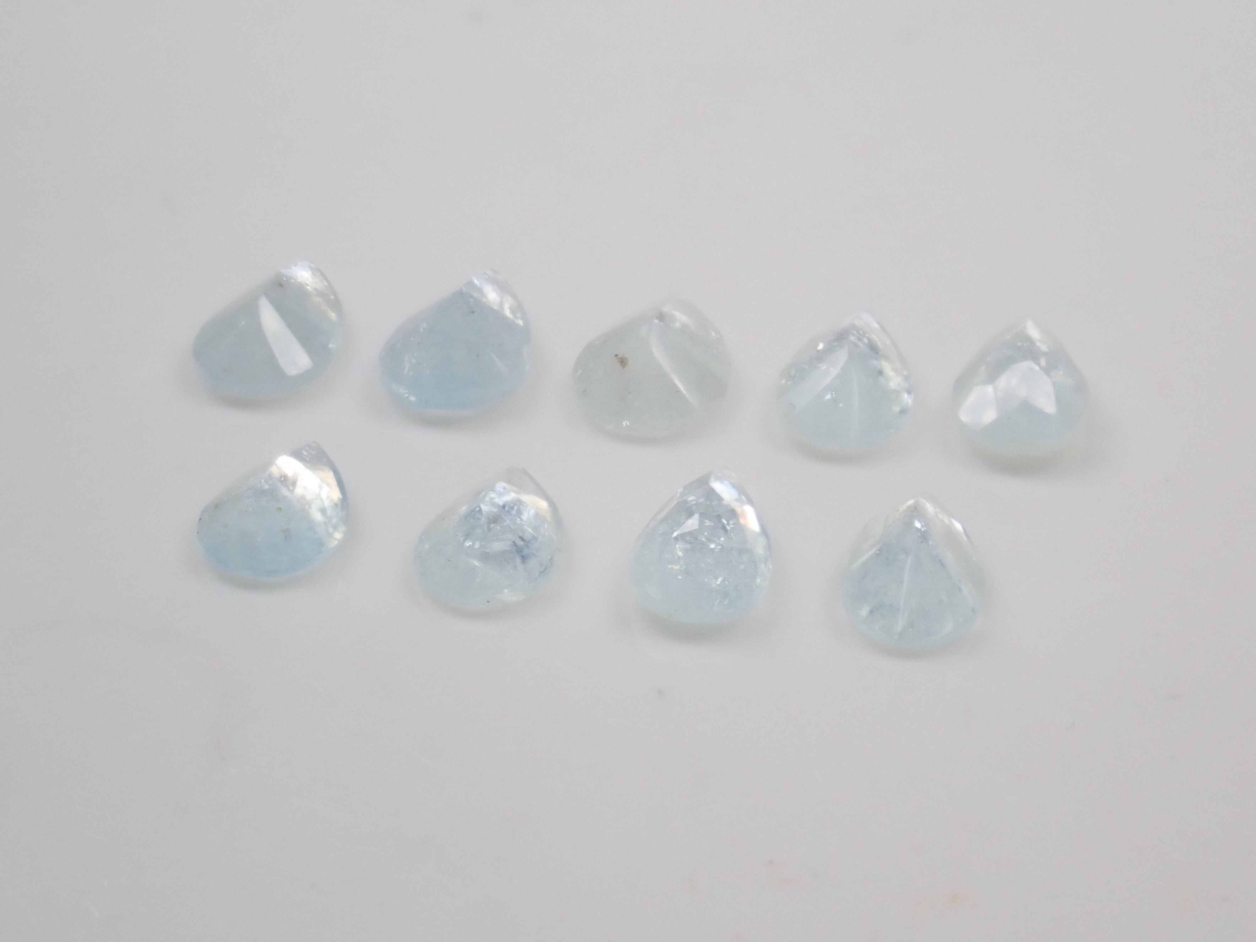 【8/31 22時販売】《限定9石》ブラジル産レインボーアクアマリン1石ルース（平均1.0ct,ペアシェプカット）《複数購入割引有》