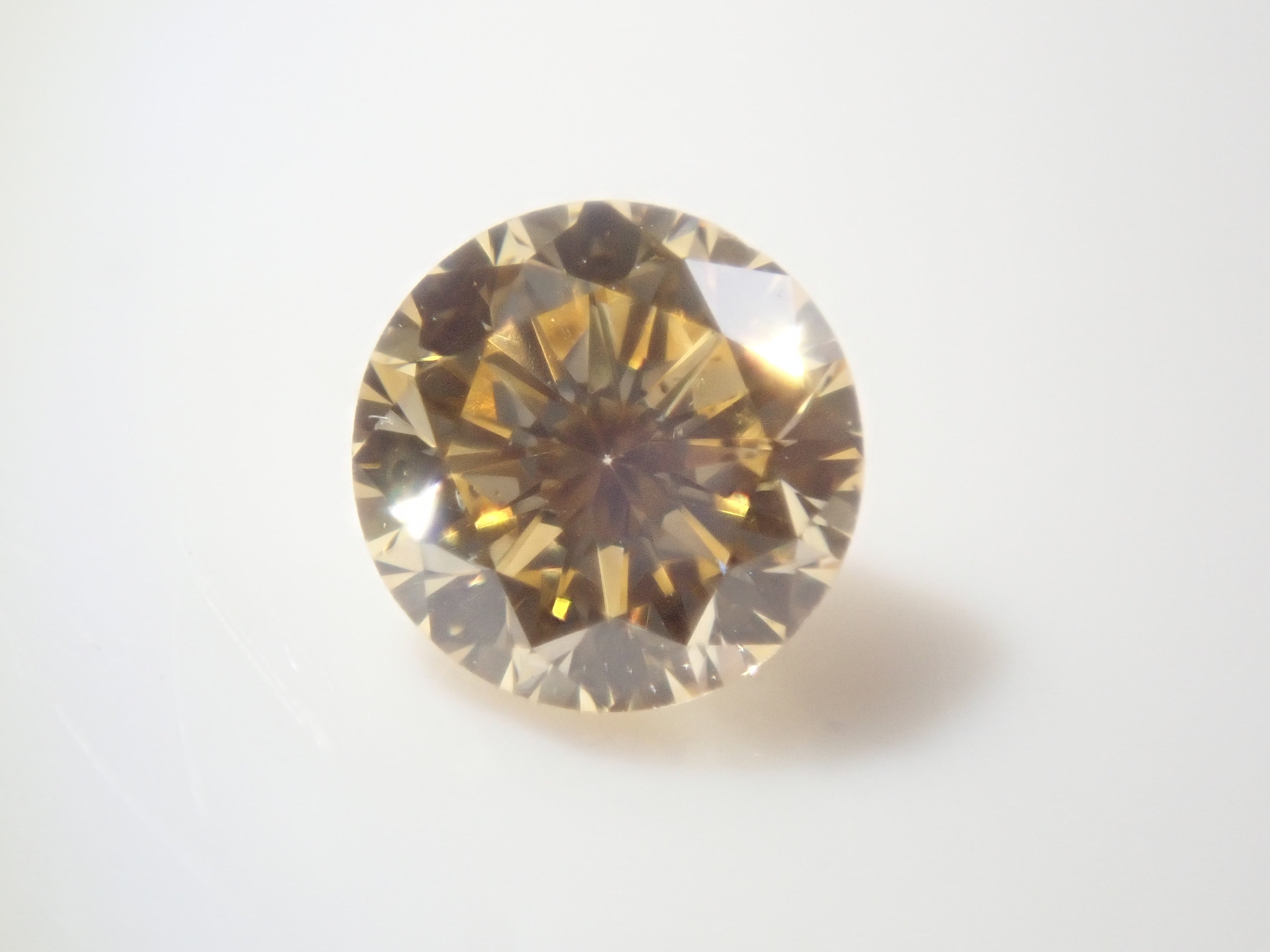 [On sale May 23rd at 10 PM] "Limited 9 Stones - Shinjuku Pop-Up Celebration" All stones with Central Gem Laboratory sorting (3.0-3.5mm, VS-SI clarity) "Multiple purchase discount available"