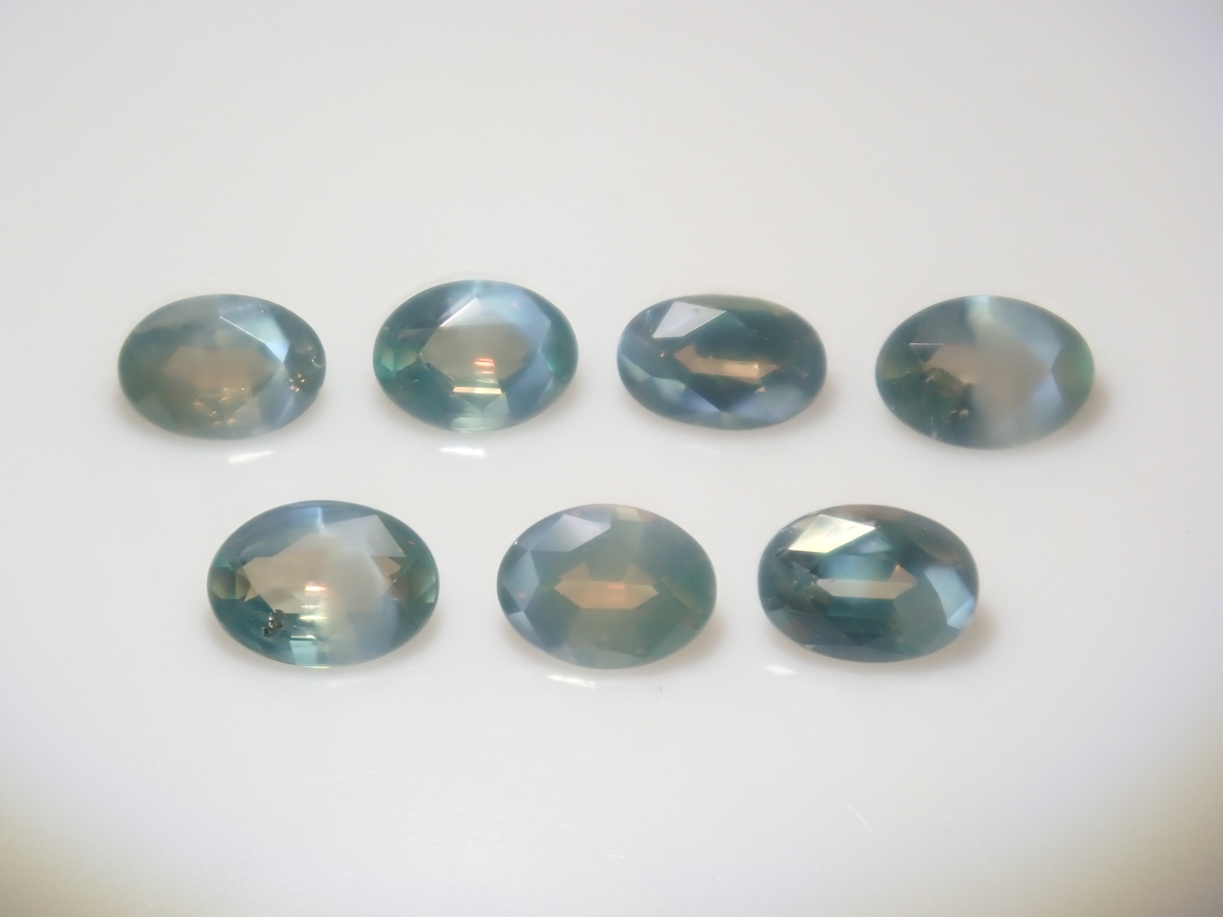 Limited 5 Stones: Synthetic Alexandrite Gacha (Princess Cut, 3.5-4.5mm) (Multi-Buy Discount Available)