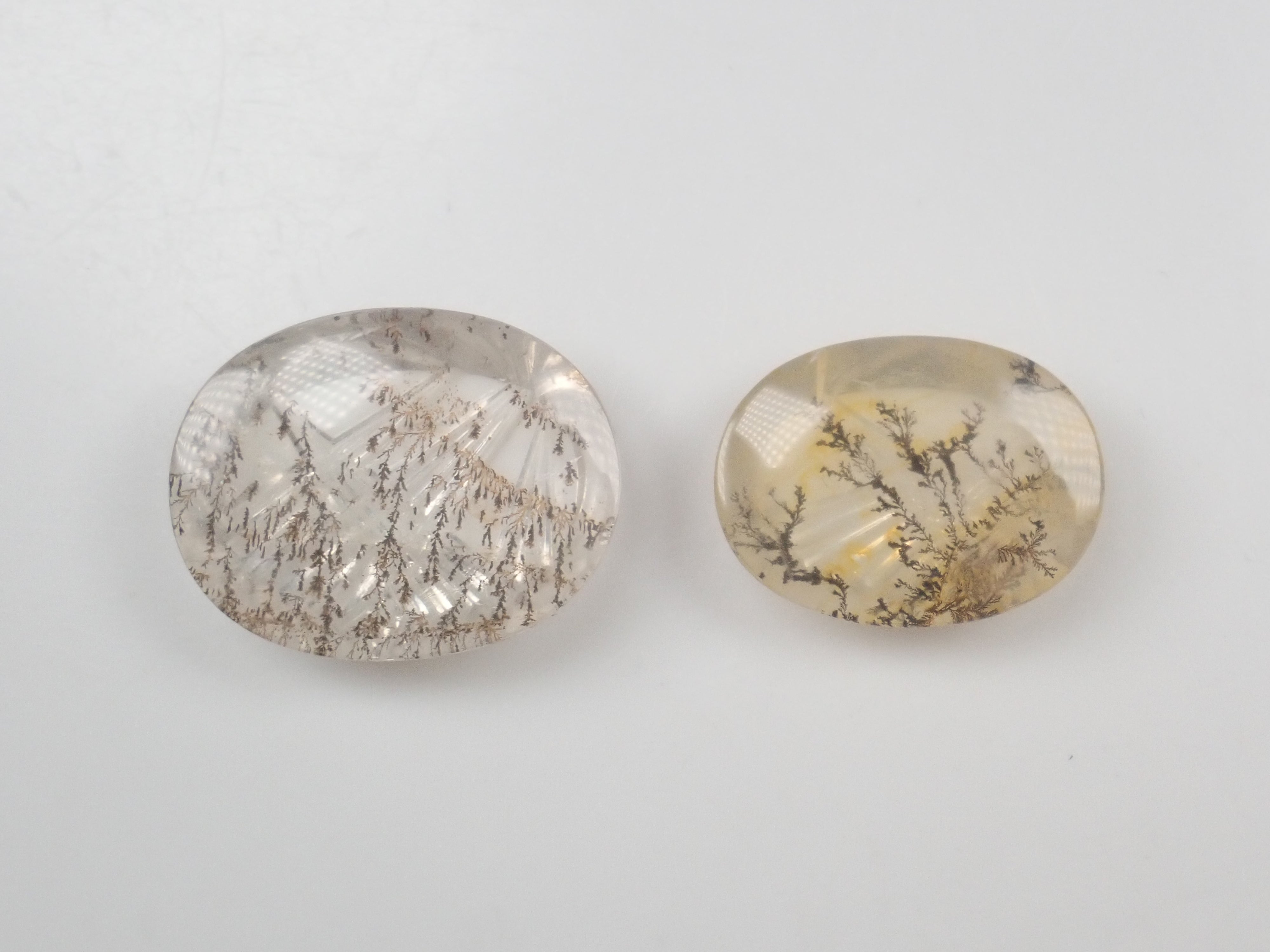 [On Sale / ] Limited to 11 Stones: Dendritic Quartz ① (including Koshu Precious Stone Cut) Gacha 1 Stone (Bonus Copper Rutile in Quartz 1 Stone) [Multiple Purchase Discounts Available]