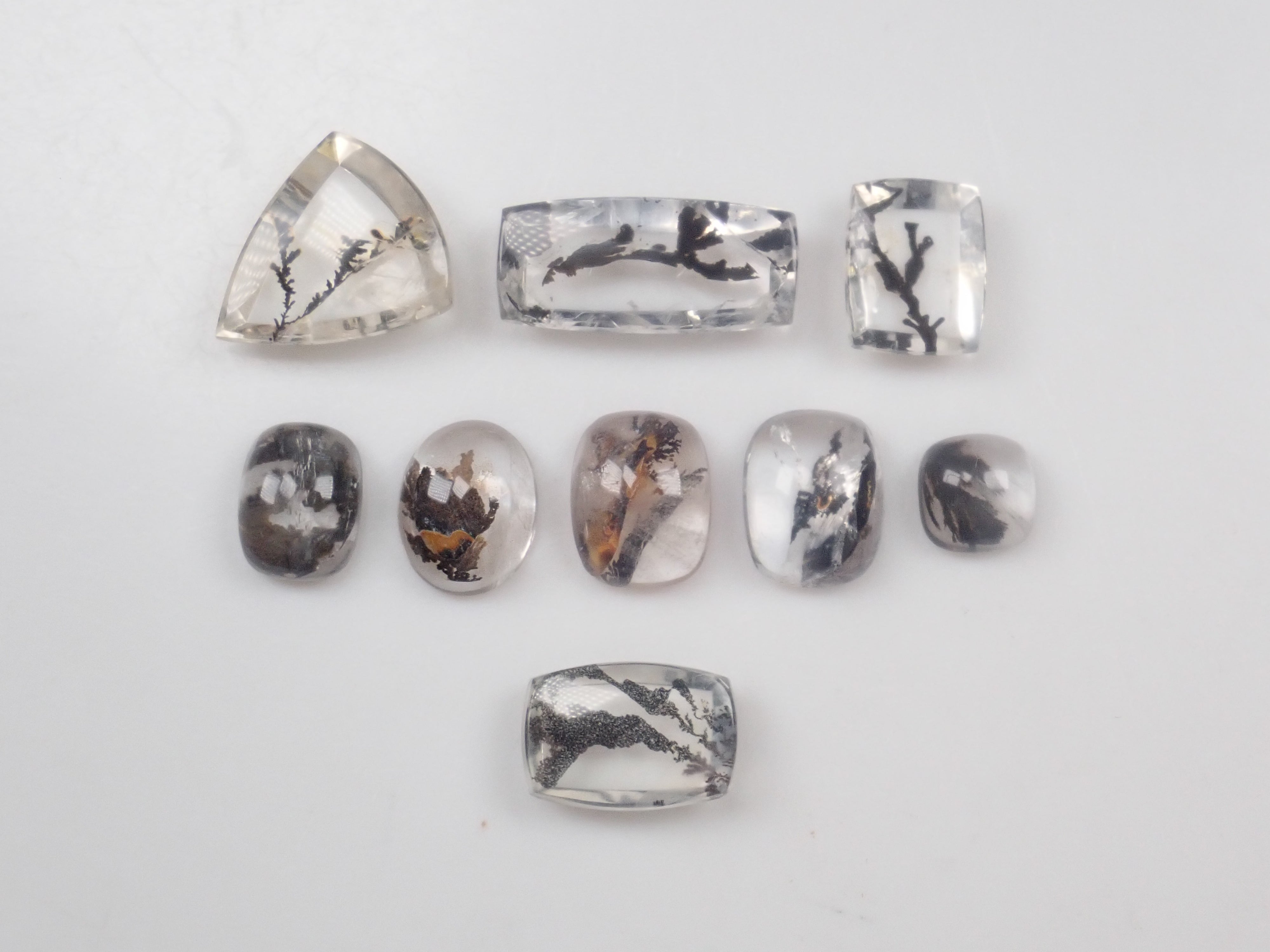 [On Sale / ] Limited to 11 Stones: Dendritic Quartz ① (including Koshu Precious Stone Cut) Gacha 1 Stone (Bonus Copper Rutile in Quartz 1 Stone) [Multiple Purchase Discounts Available]