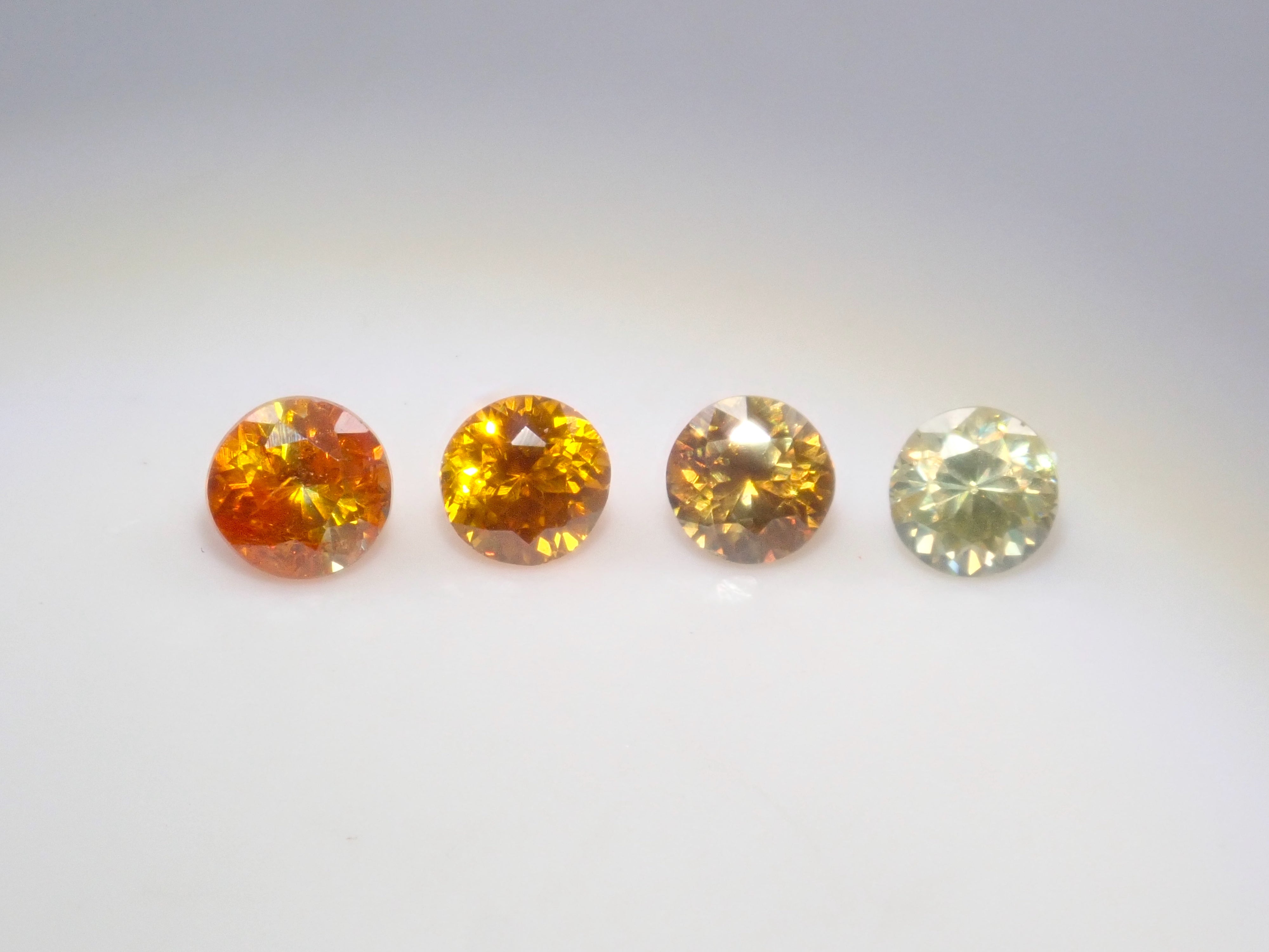 Limited to 4 stones: 1 loose sphalerite stone from Spain (round cut, 3.5mm) Multiple purchase discounts available