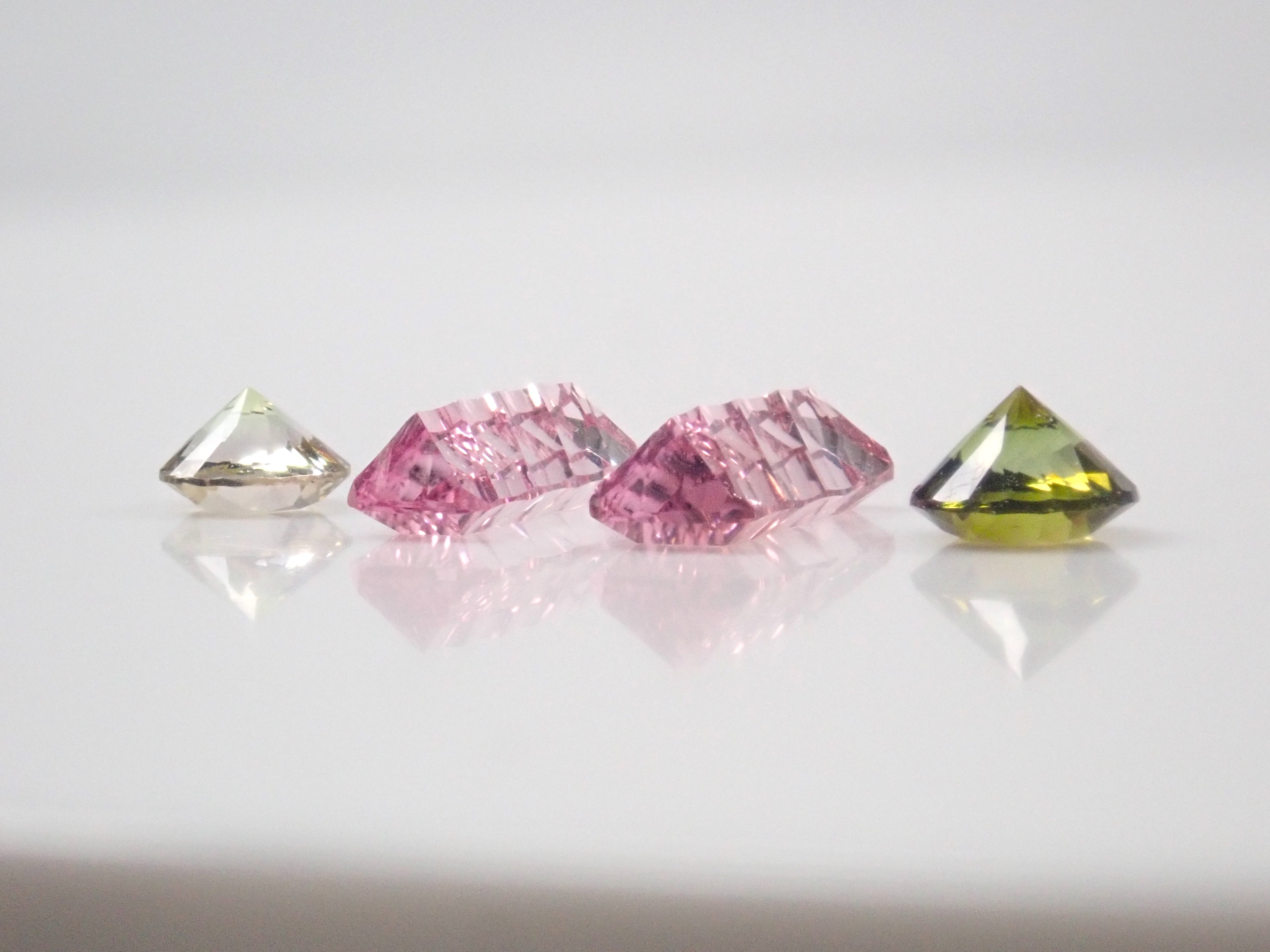 Limited to 4 stones Gem gacha💎 Tourmaline cut by American polisher KEN (for beginners) Multiple purchase discounts available