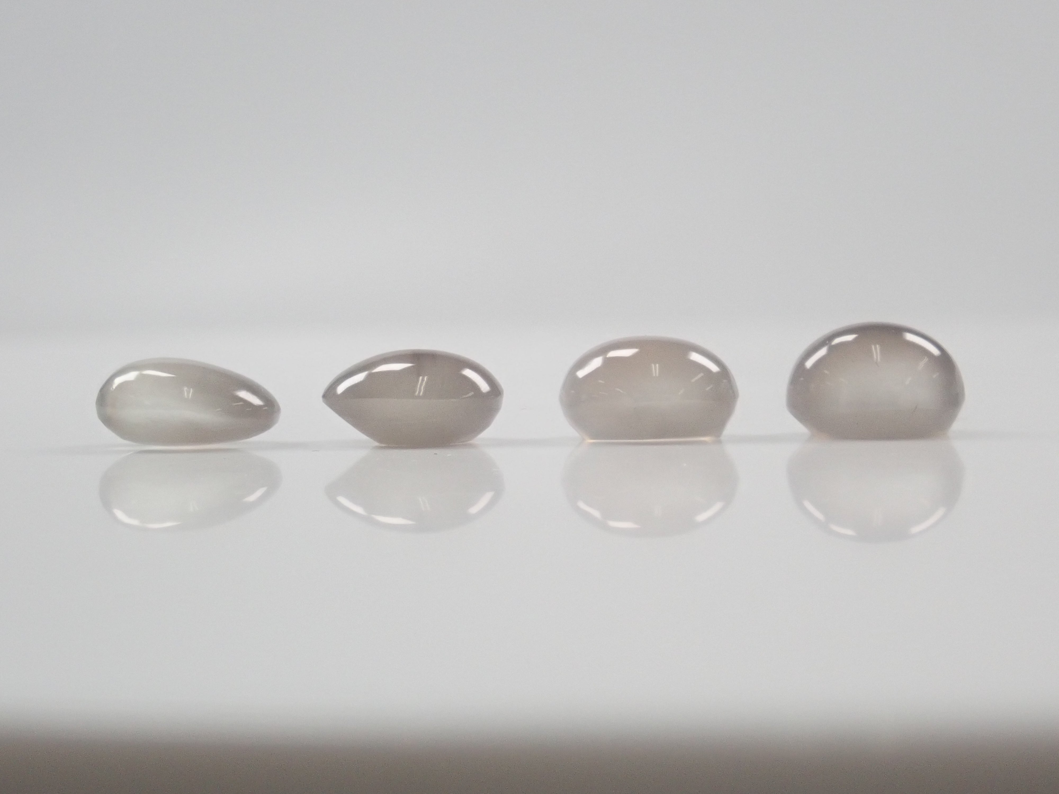 Limited to 8 stones: 1 Indian Sillimanite Cat's Eye Loose Stone (9 x 7 mm) Multiple purchase discounts available