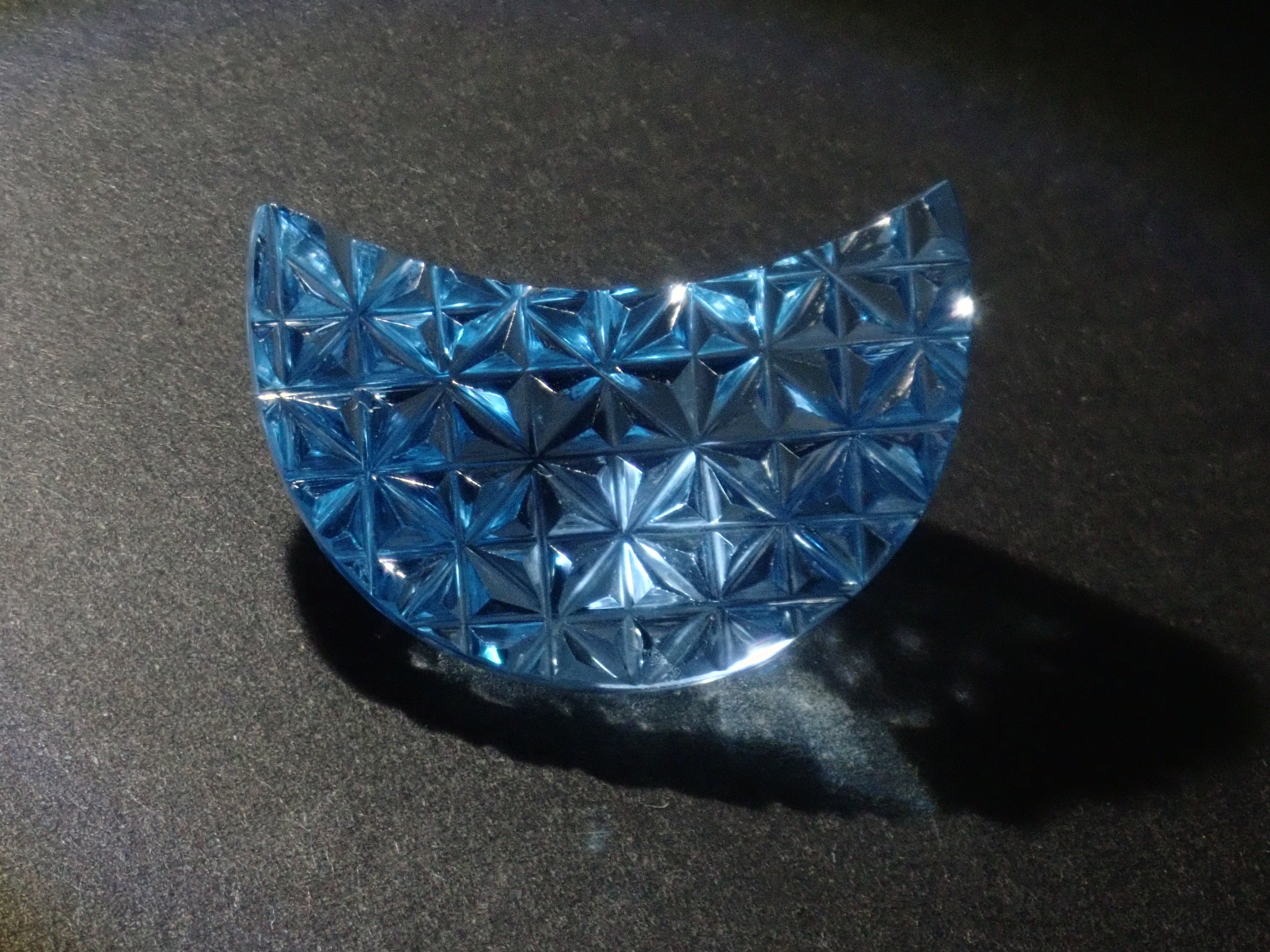 石器 ブルートパーズ 石槍 限定13石》甲州貴石切子《月型切子》のブルートパーズ10ctを含むブルー 模写 コレクション