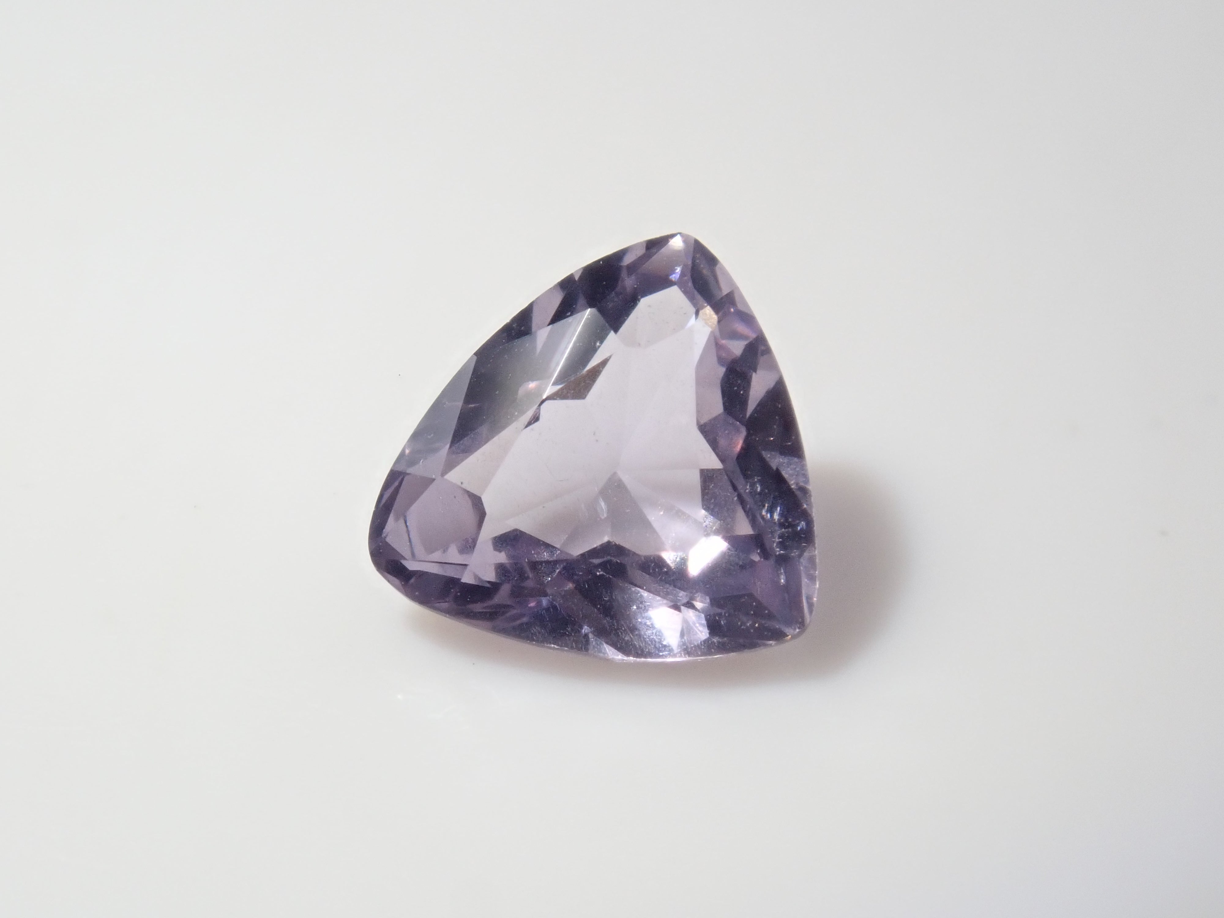 [On sale from 10pm on 8/3] {Limited to 5 stones} 1 loose purple spinel stone from Tajikistan {Multiple purchase discounts available}