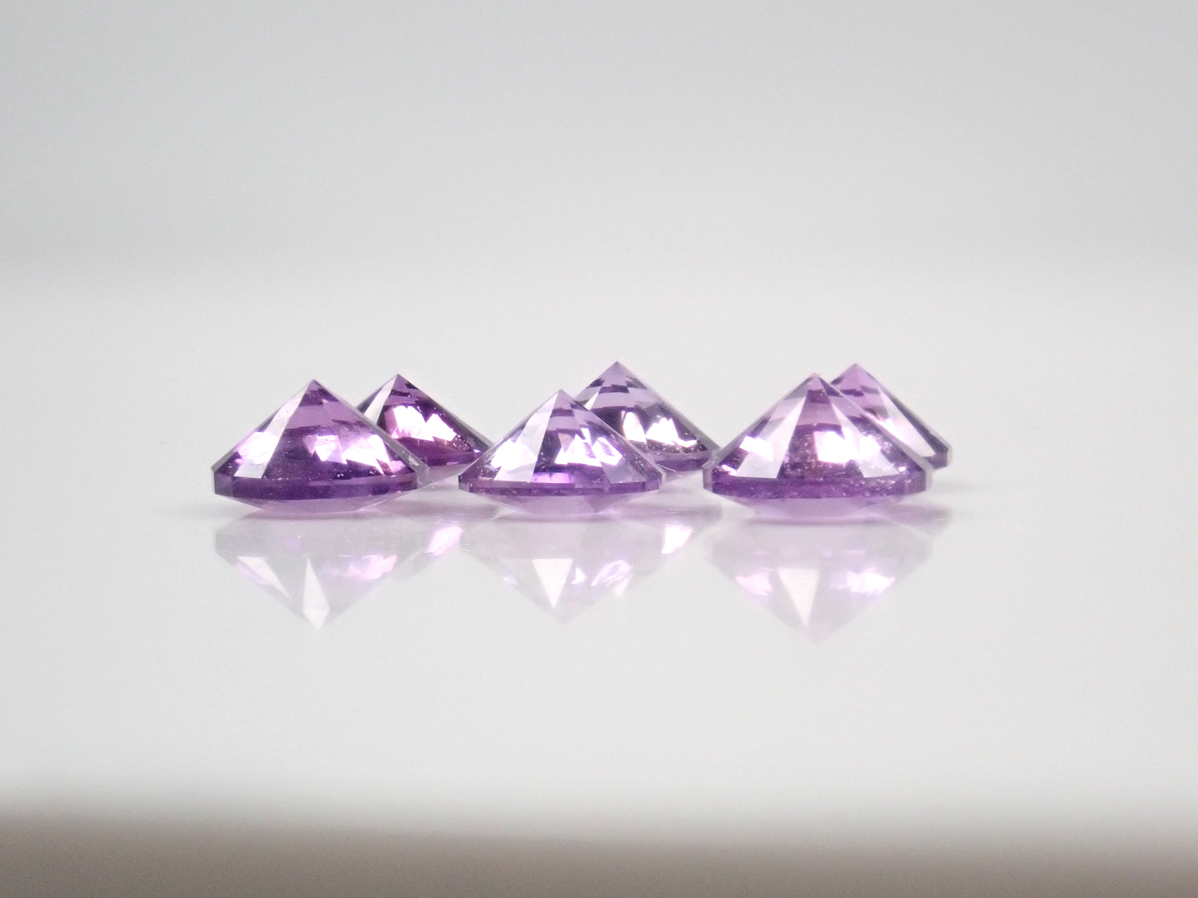 Limited to 6 stones: 1 Brazilian amethyst loose stone (5mm, round cut) Multiple purchase discounts available