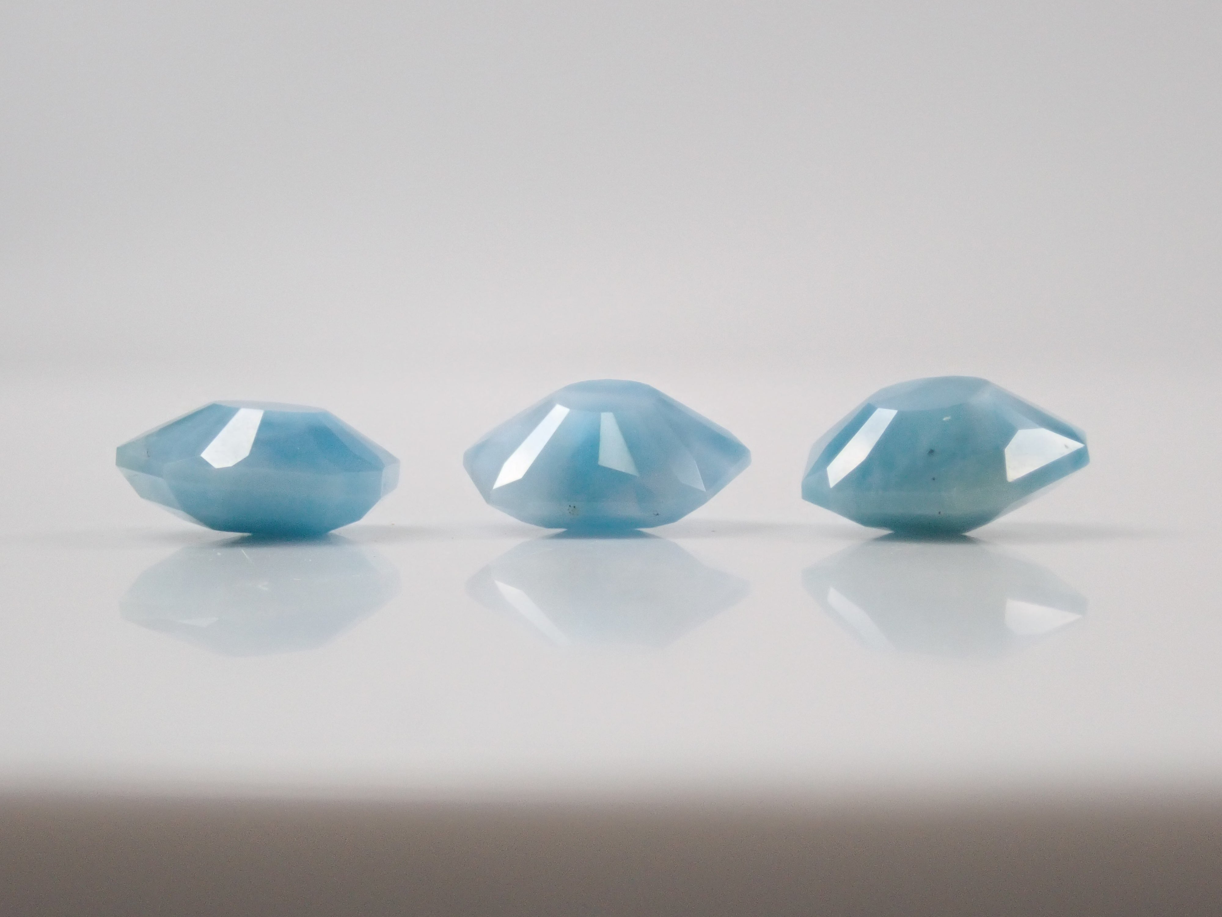 Limited to 3 stones [Mr. Sanje] Dominican Republic Larimar 1 stone loose [Multiple purchase discount available]