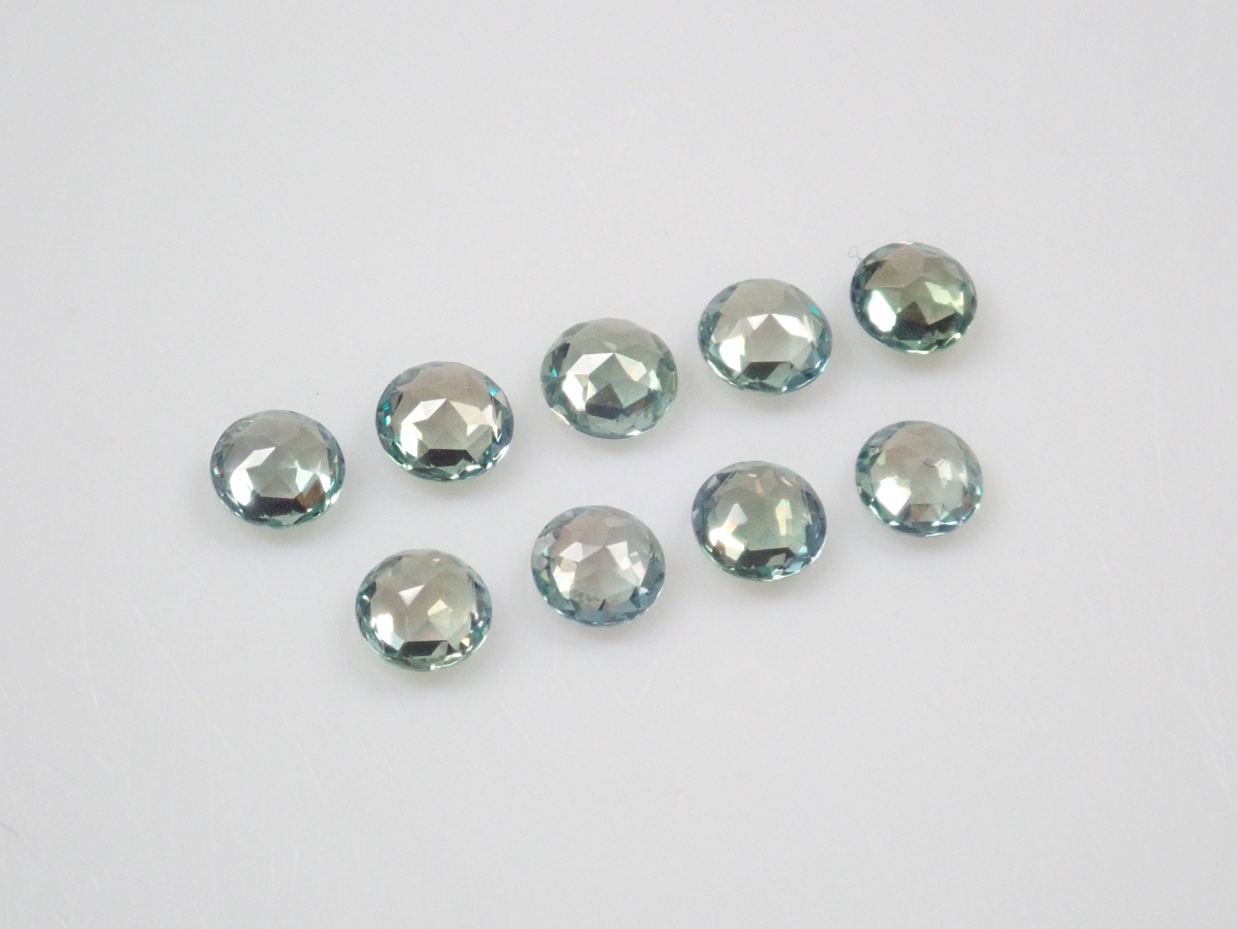 《限定9石》ブラジル産アレキサンドライト1石ルース（ローズカット,3mm/平均0.105ct）《複数購入割引有》