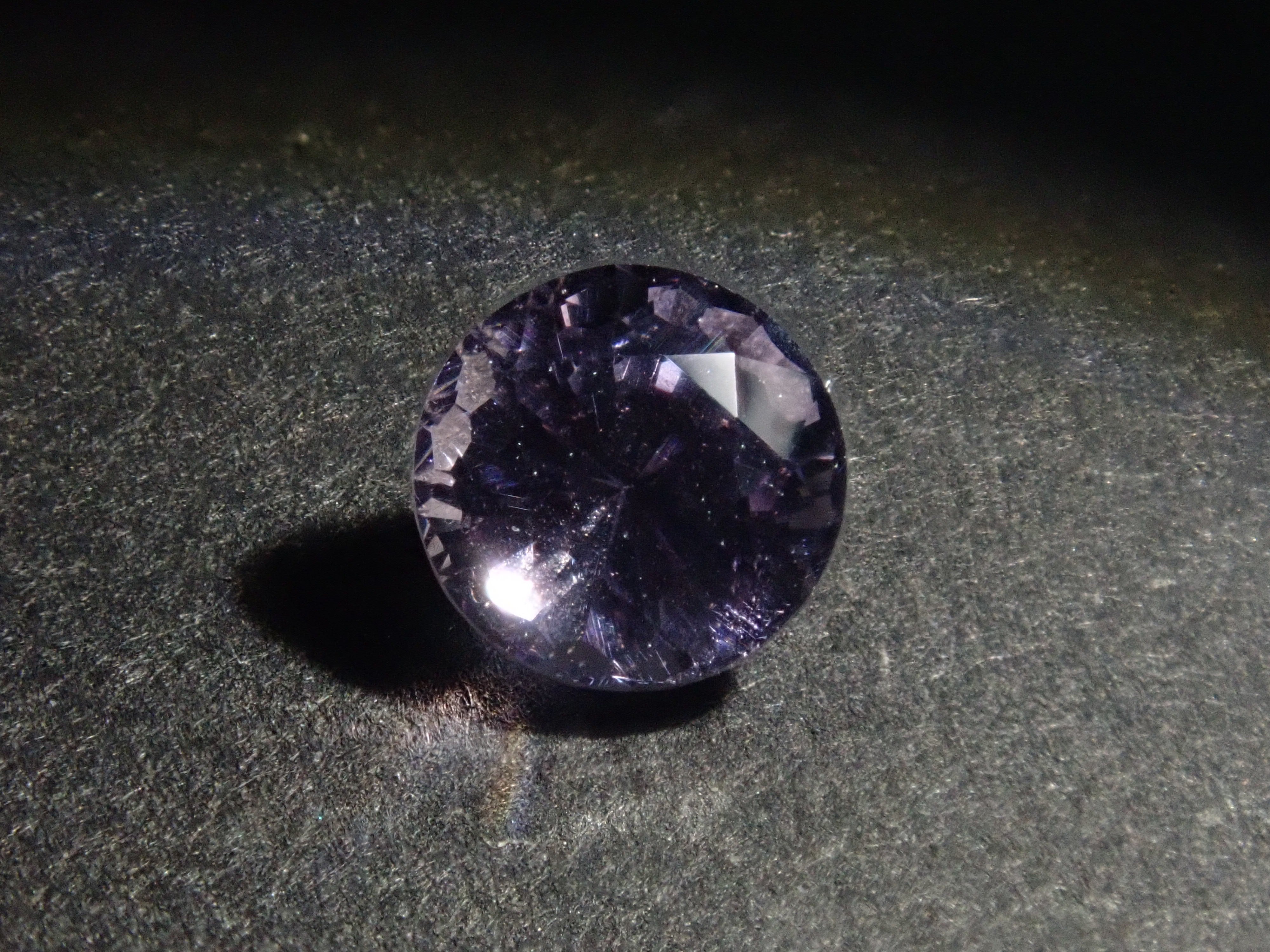 [On sale from 10pm on 8/3] {Limited to 5 stones} 1 loose purple spinel stone from Tajikistan {Multiple purchase discounts available}