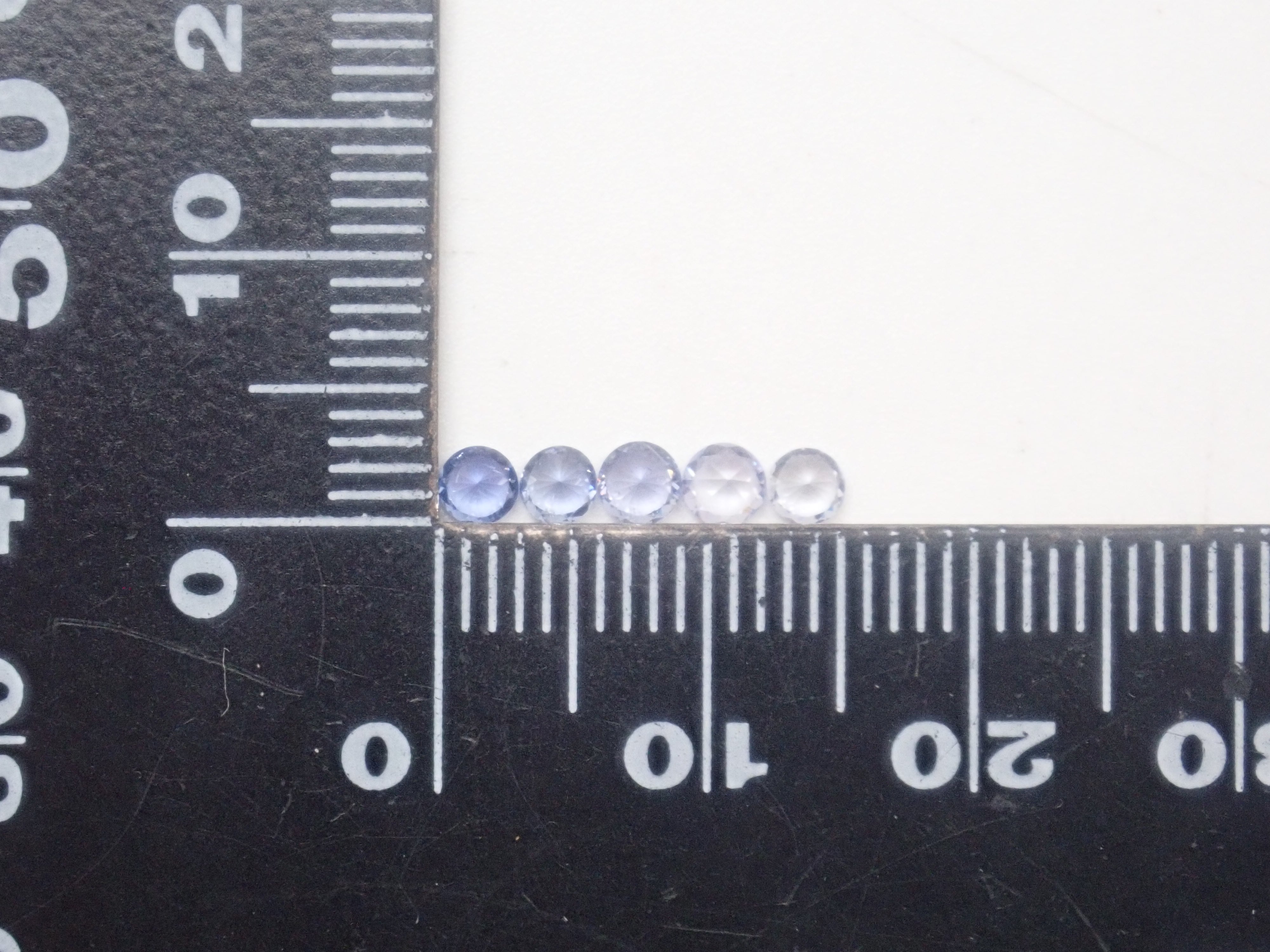 [September 10 PM Sale] [Limited to 14 stones] 3mm Unheated Sapphire from Theppanawa Mine, Sri Lanka (Single Loose Stone) [Multiple Purchase Discounts Available]