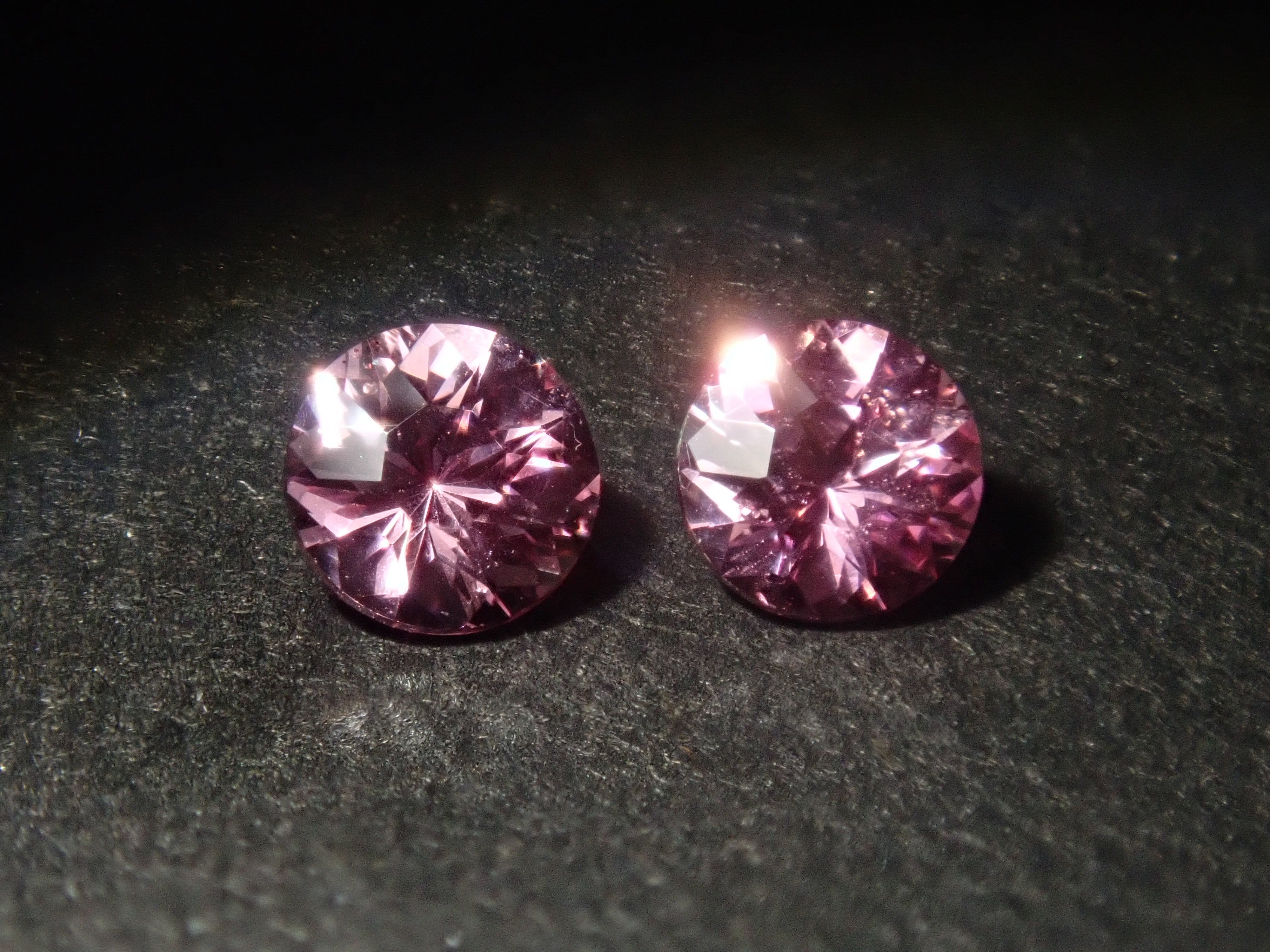 Limited to 2 stones: 1 loose Mahenge spinel from Tanzania (3mm, round cut) Discounts available for multiple purchases